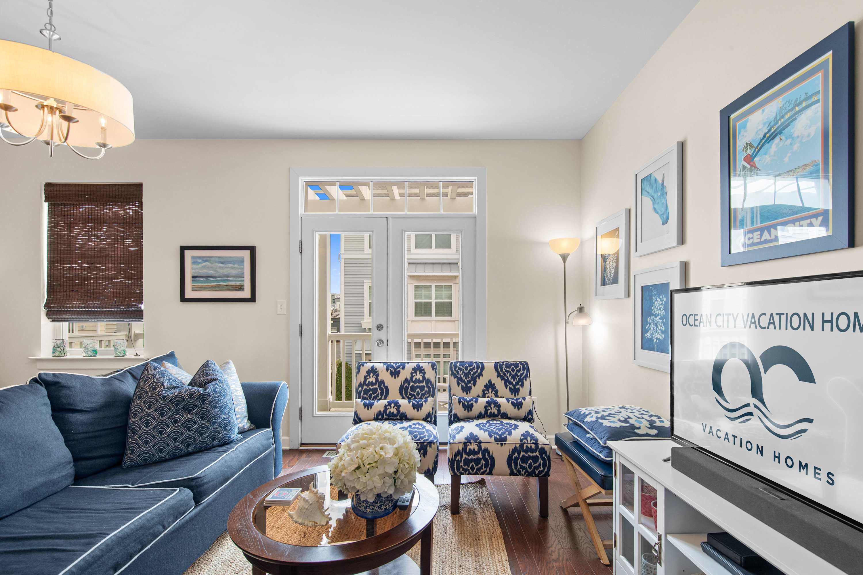 Broad Marsh 110E | Large Family Townhome with Pool