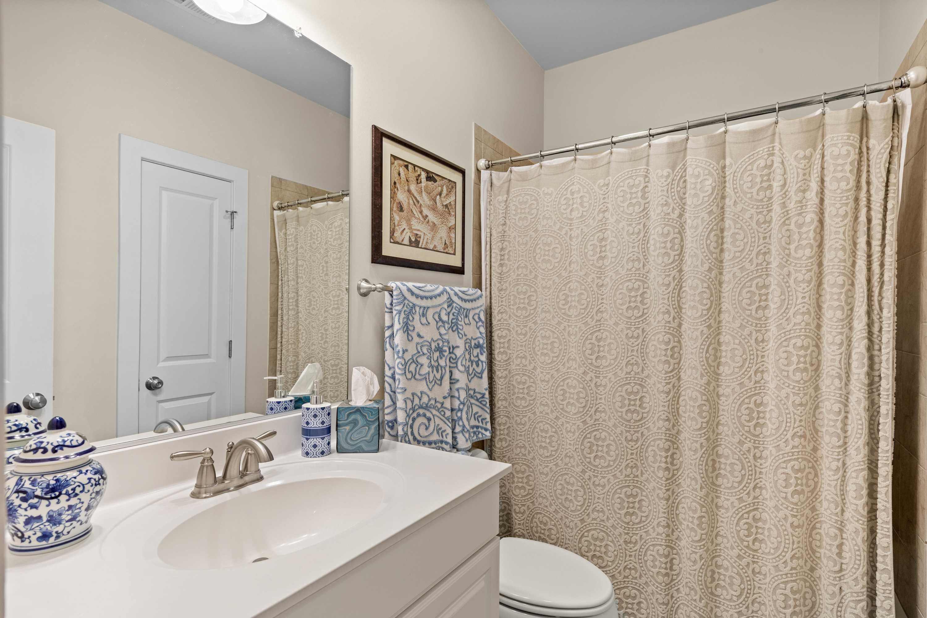 Broad Marsh 110E | Large Family Townhome with Pool