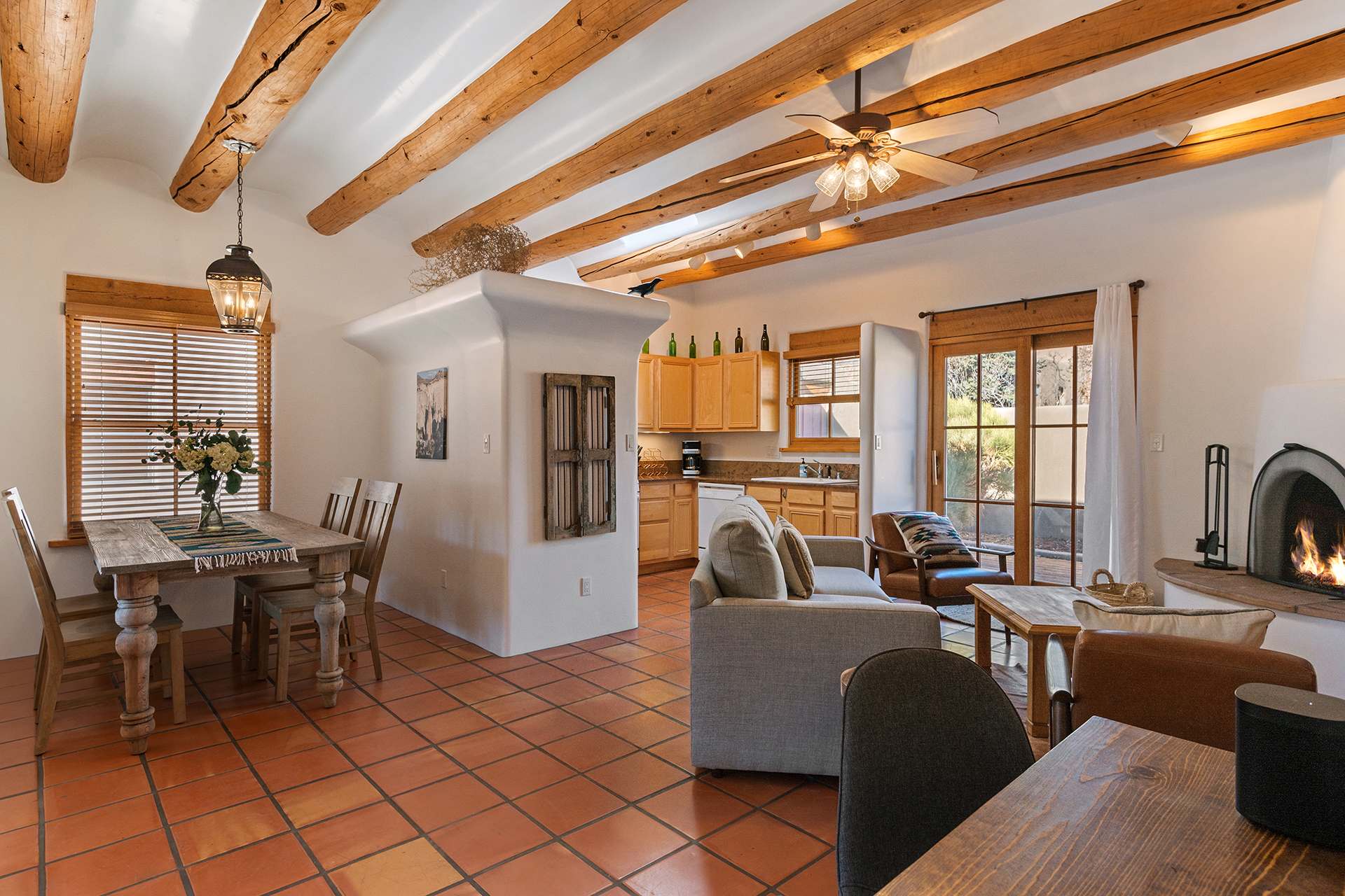 Ideal location, Great Workspaces, Kiva Fireplace — Santa Fe, NM — vacation rental