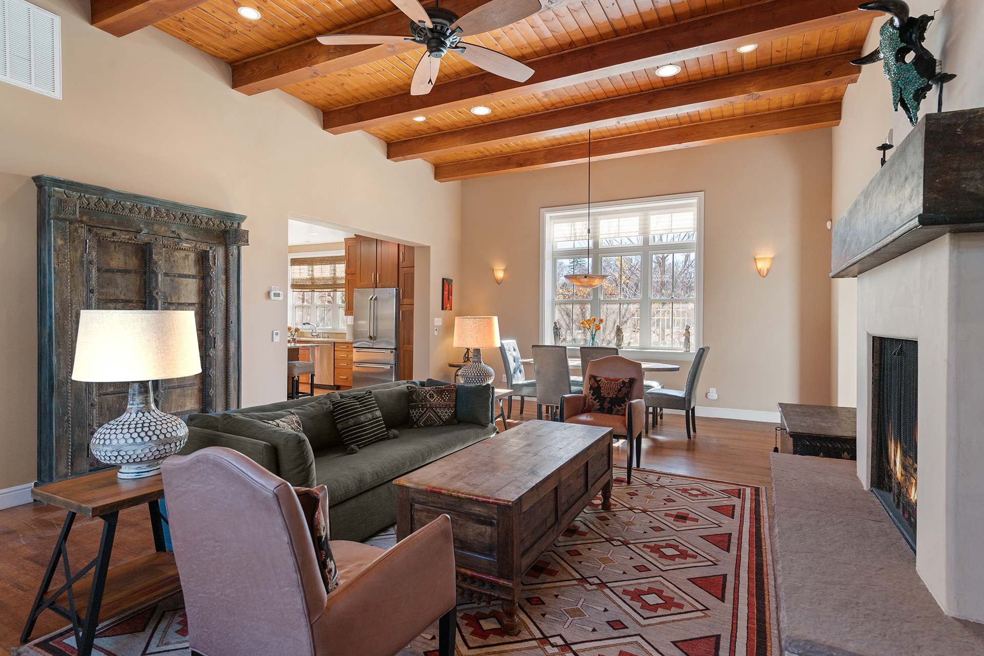 Walk Everywhere, Inviting Patio, Hot Tub — Santa Fe, NM — vacation rental