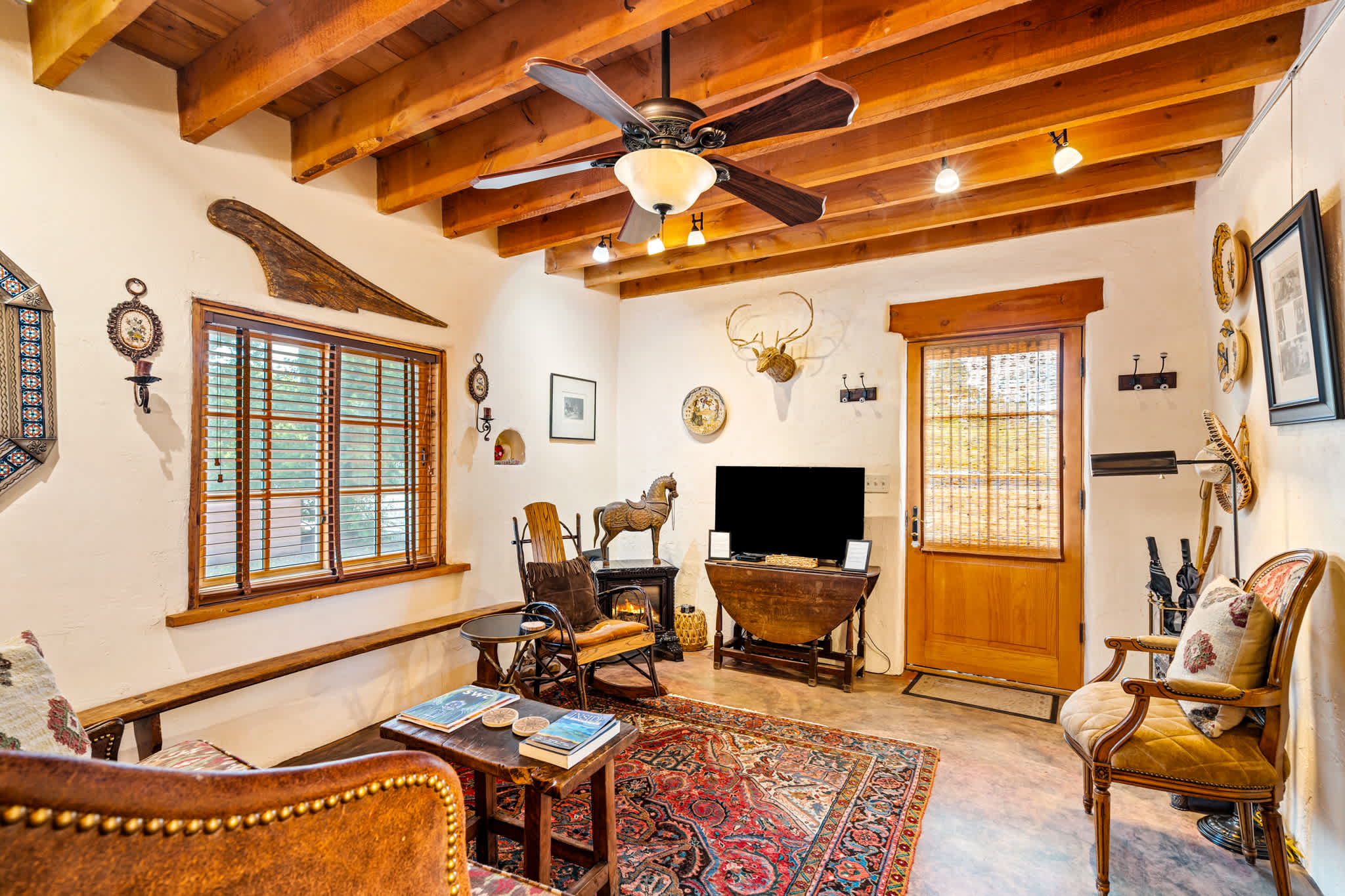 Railyard Adobe, Walk to the Plaza — Santa Fe, NM — vacation rental