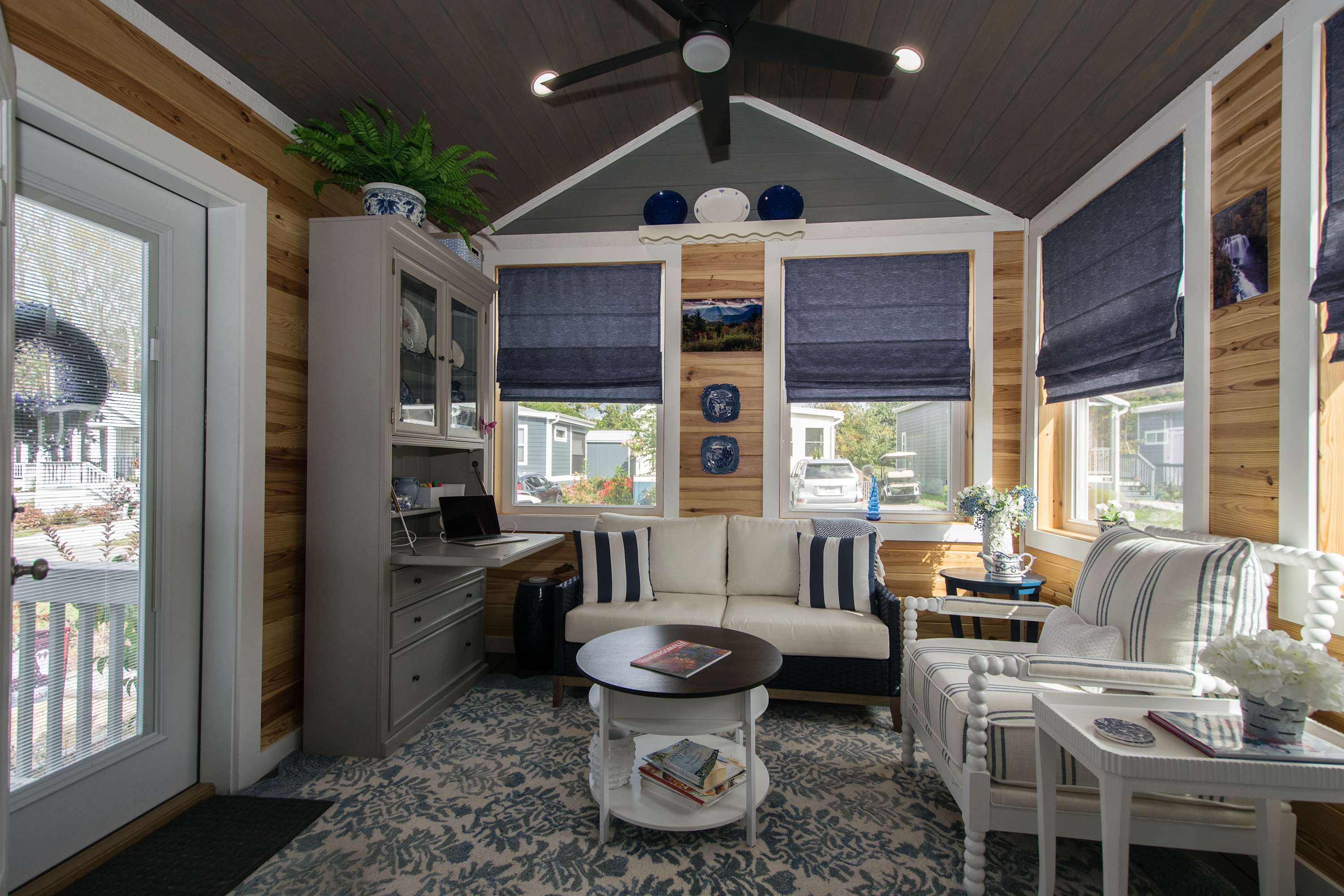 1BR Tiny Home w/ King Bed + Outdoor Space — Flat Rock, NC — vacation rental