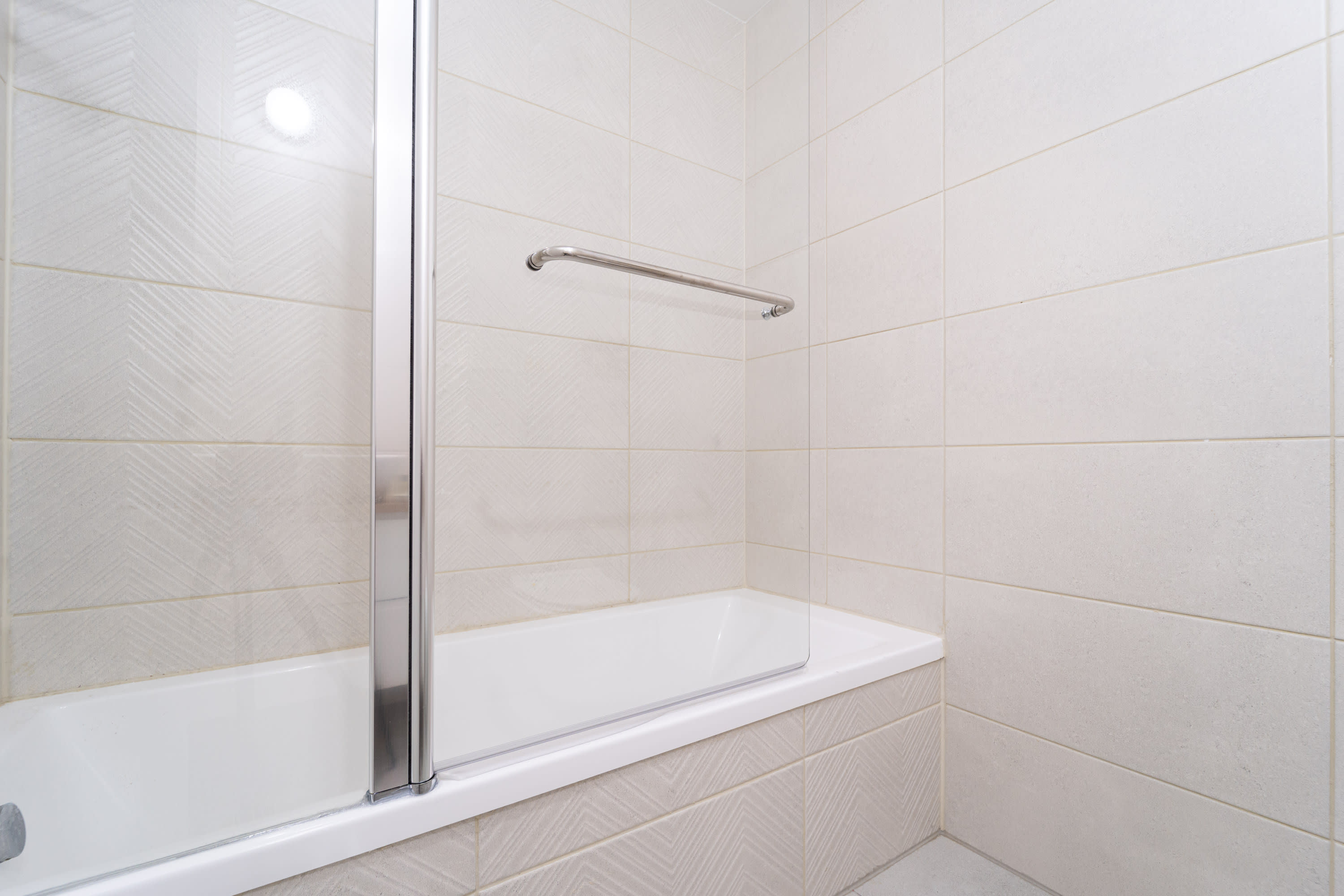 Captivating 2Bdr Getaway with Unparalleled Views of the Old City photo 99