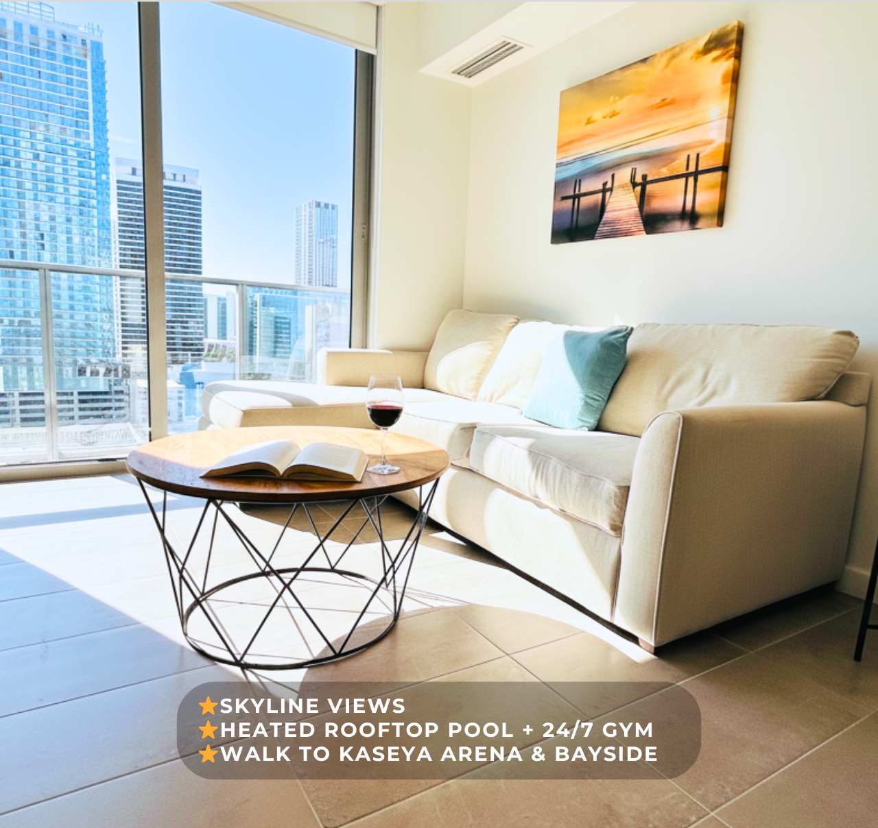 Contemporary Comfort | Rooftop Views & Full Kitchen - Foto 1