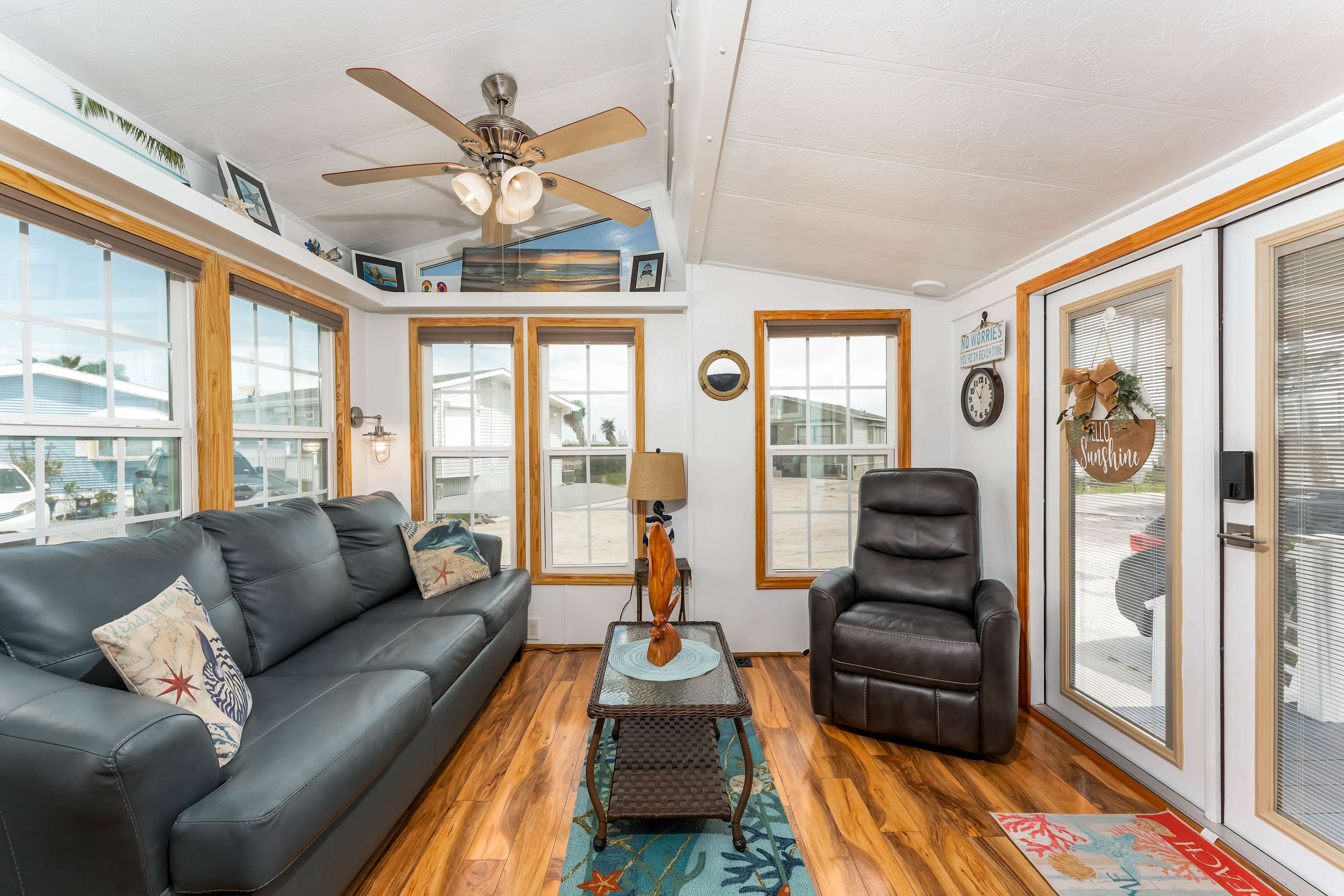 Charming 1BR Waterfront Retreat with Private Patio