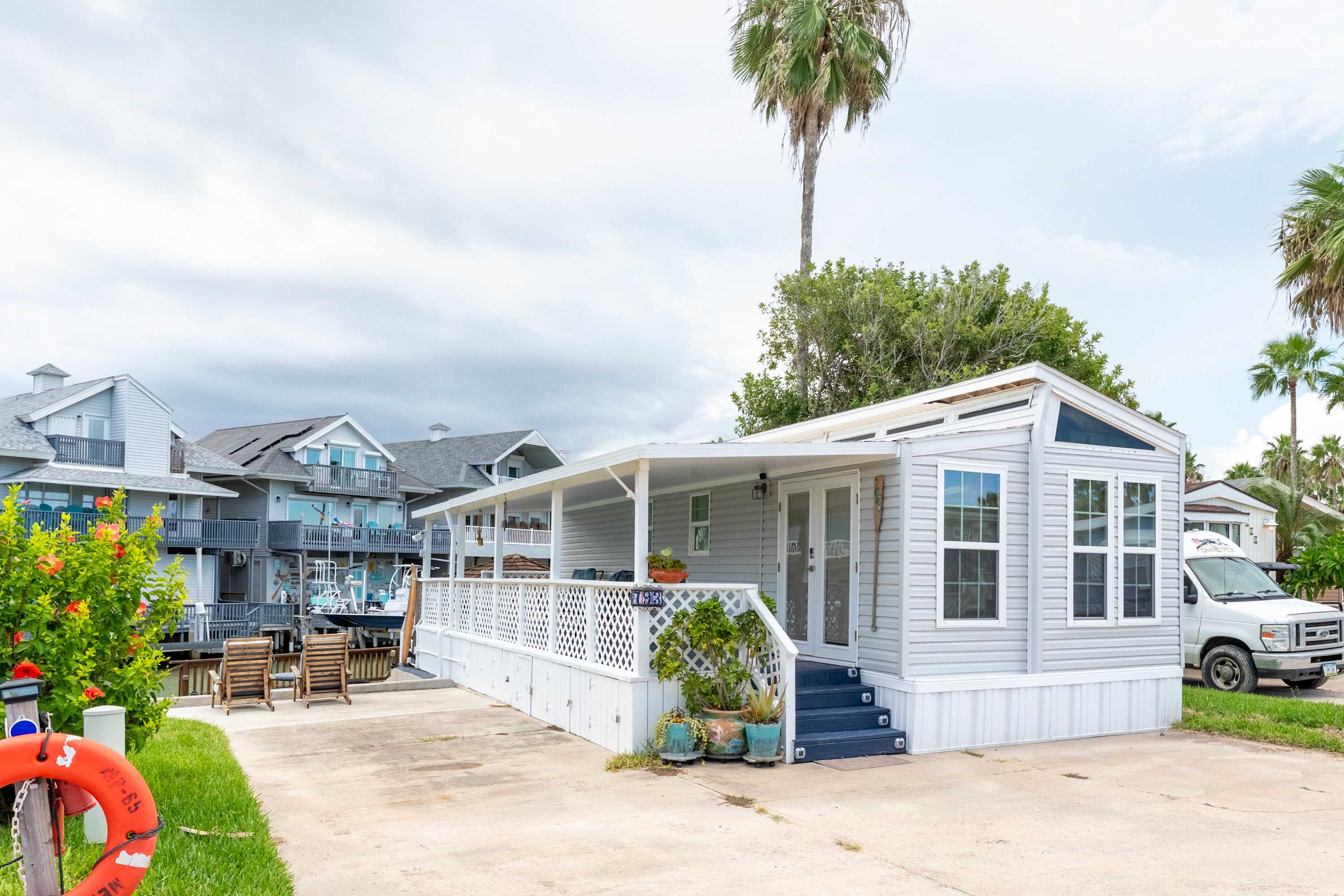 Charming 1BR Waterfront Retreat with Private Patio | Photo 19