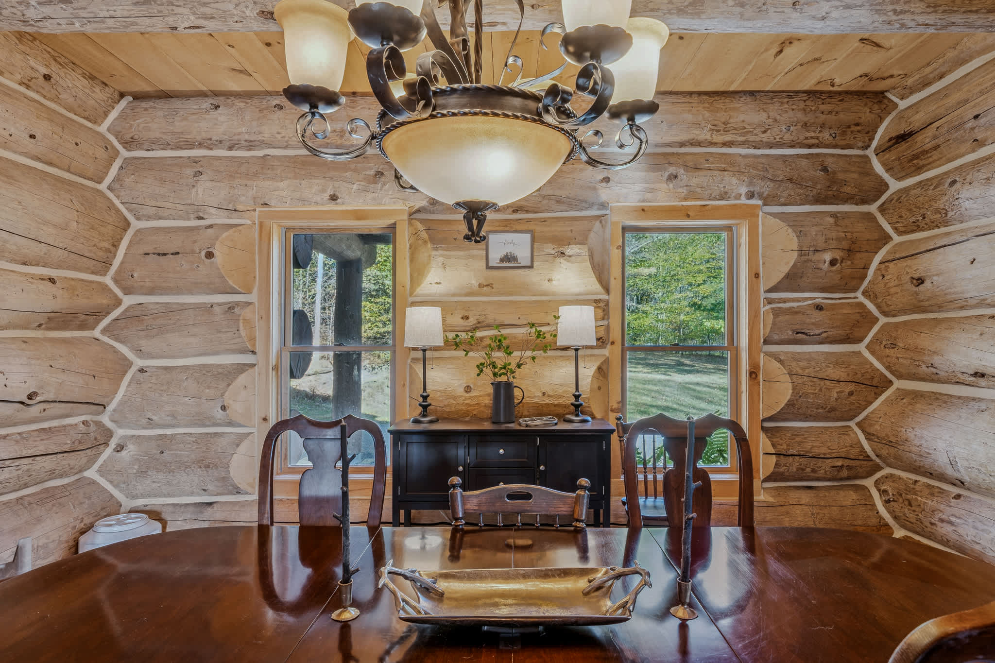 Hot Tub, Firepit, Mtn Views! | Spruce Moose Lodge