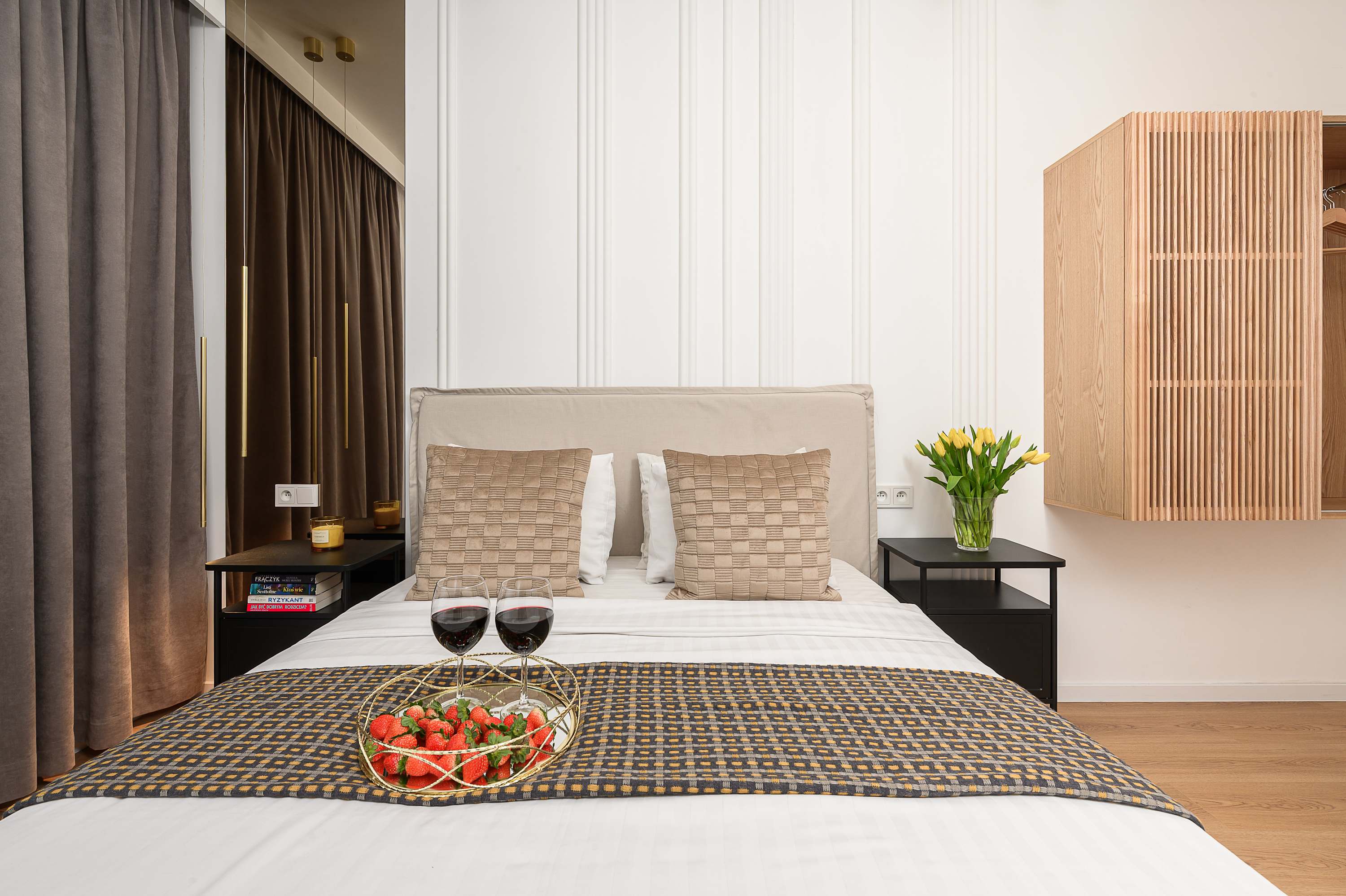 Lumina 4-room apartment near the city center
