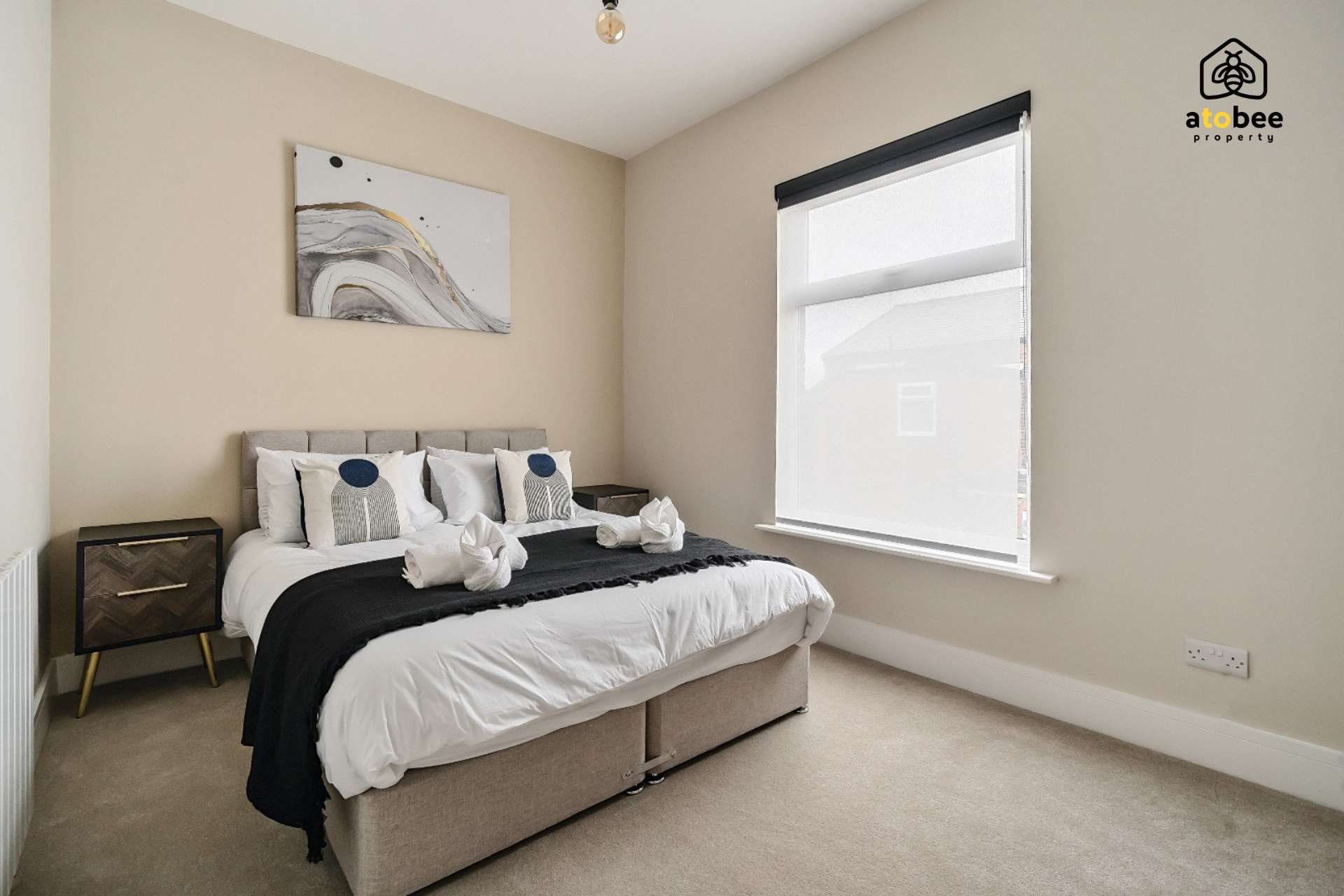 Stylish Home in Manchester - Free Parking in Dulgar Street M11 2BU - Property image 16 - VivreStays