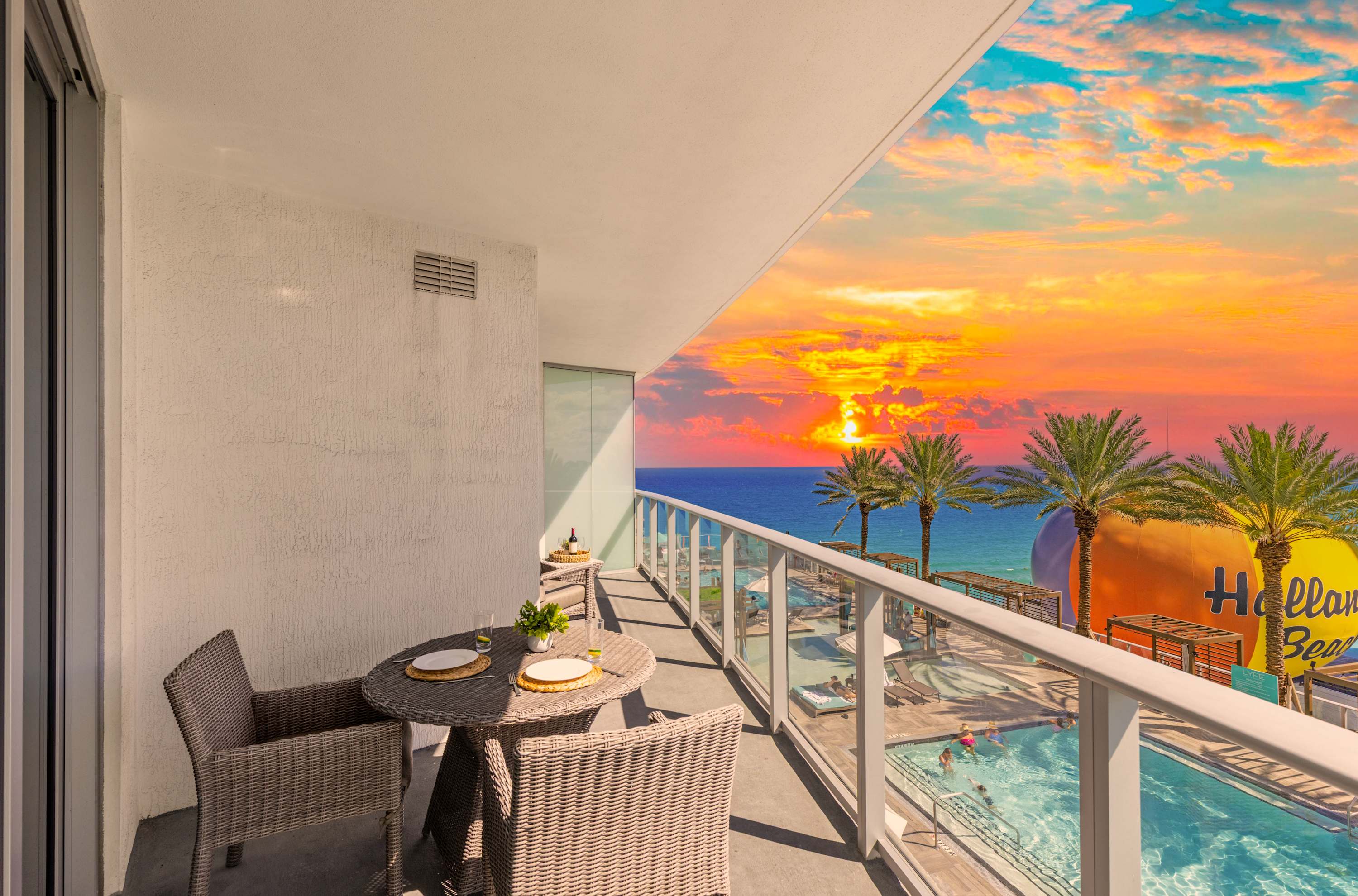 Rooftop Pool Oceanview Balcony & Beachfront Resort — Hollywood, FL — vacation rental