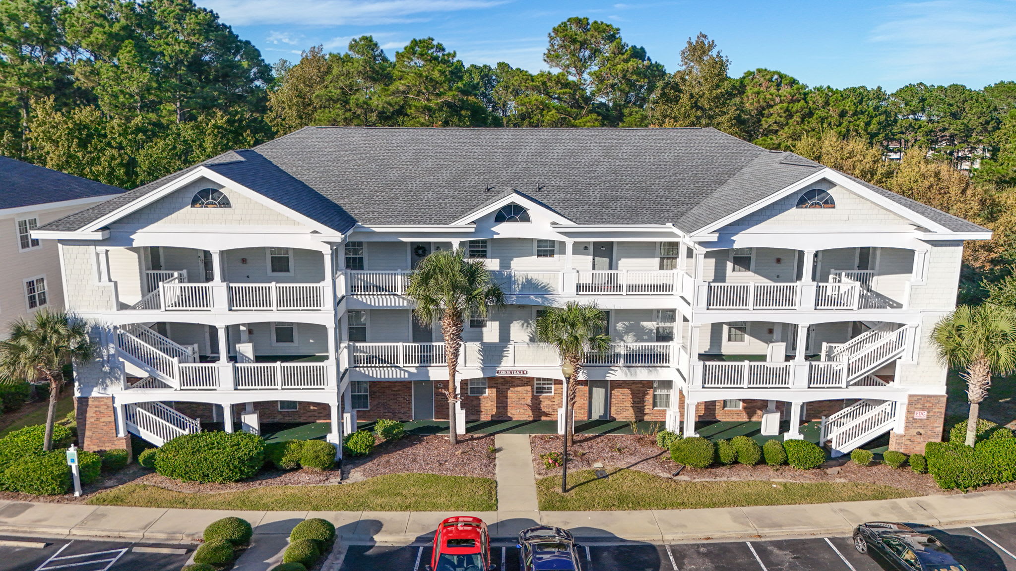"Barefoot Bliss" 2 Bedroom located in Barefoot! — North Myrtle Beach, SC — vacation rental