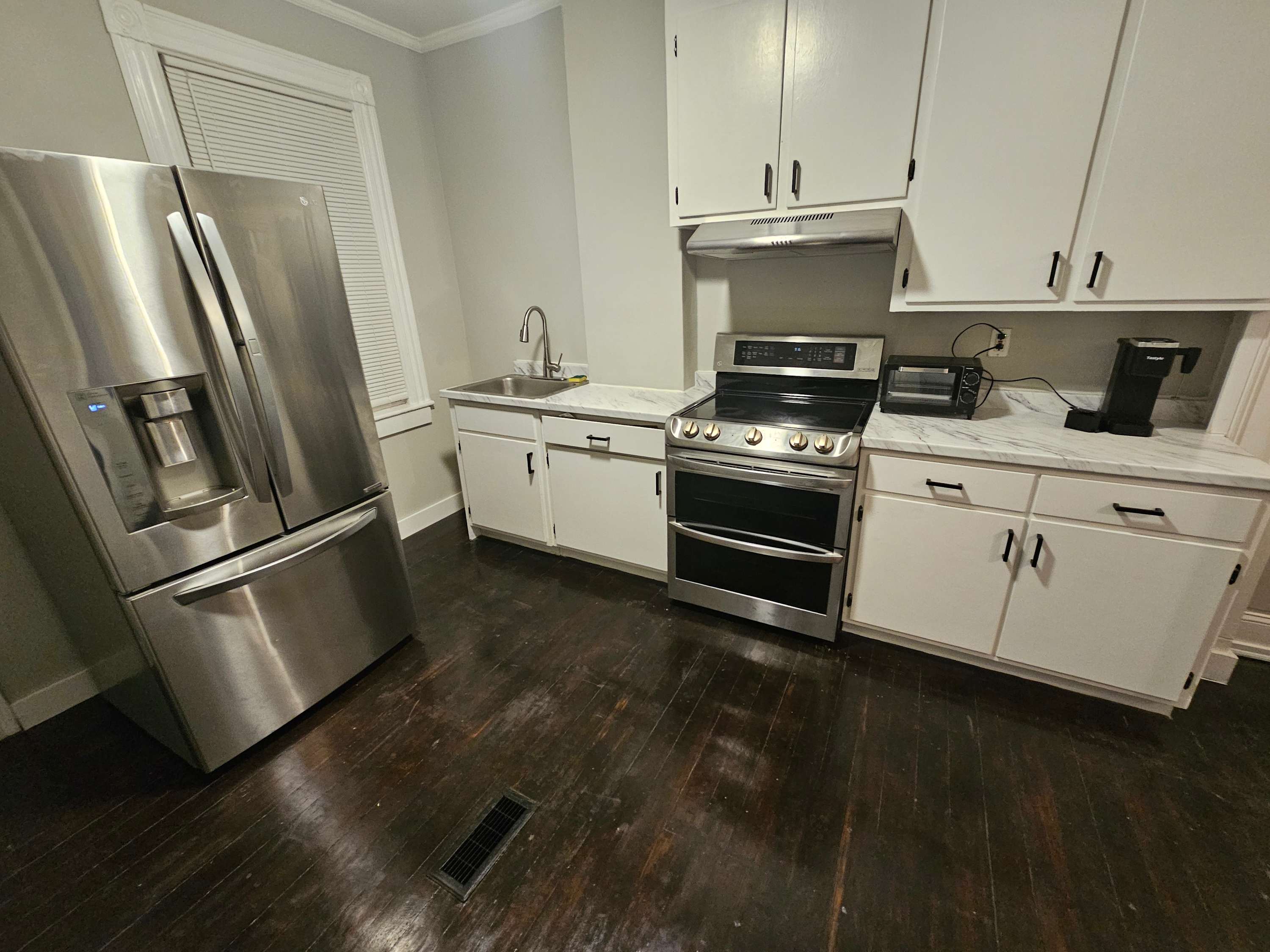 Kitchen — photo 1