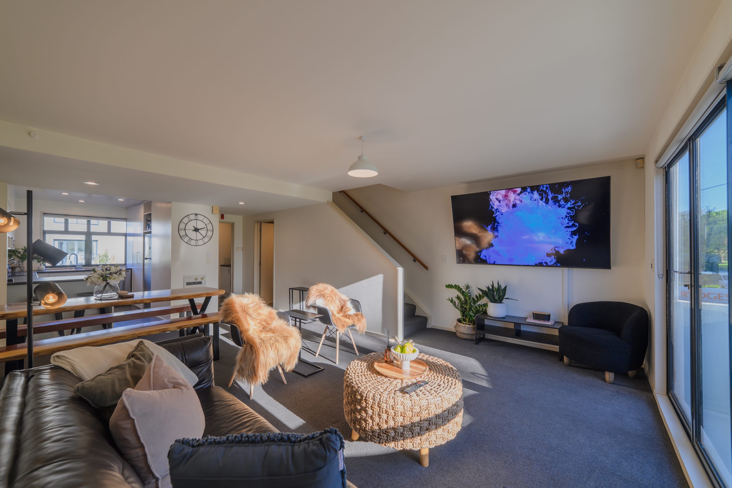 Elegant 3-Storey Townhouse with Garage Parking by Latimer Sq