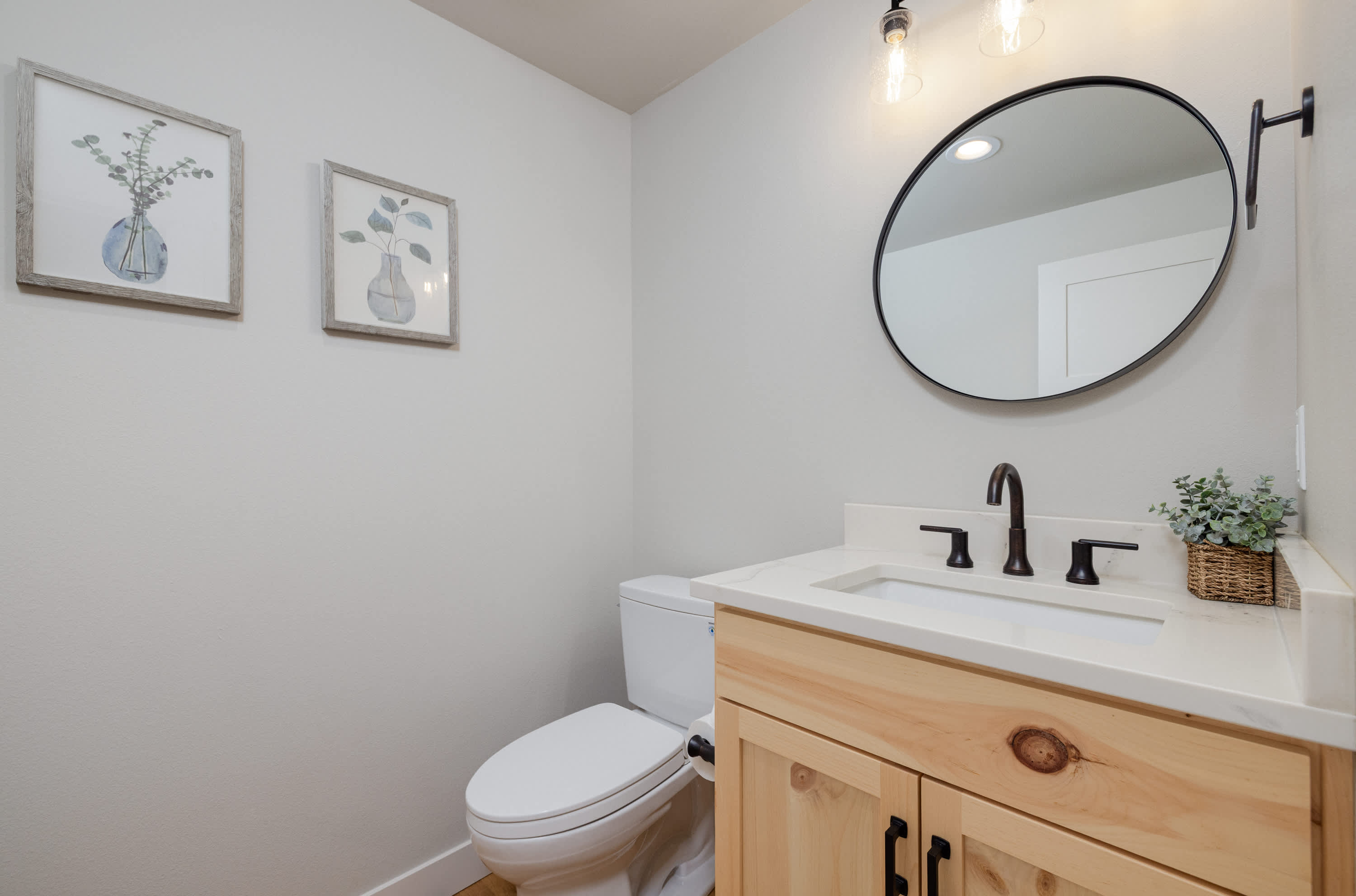 On Golf Course, Game Room, Hot Tub | The 19th Hole