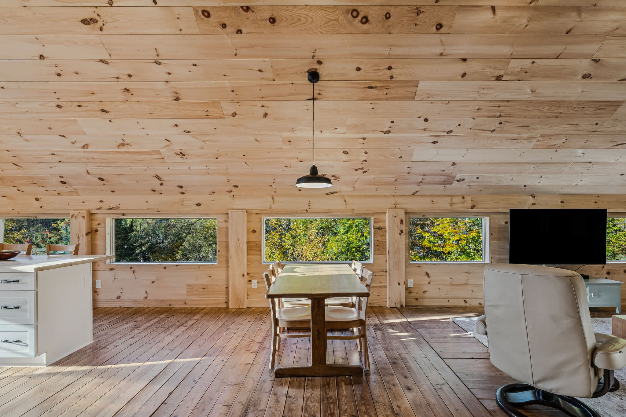 Views! Trails, Hot Tub, Sauna | Reservoir Ridge