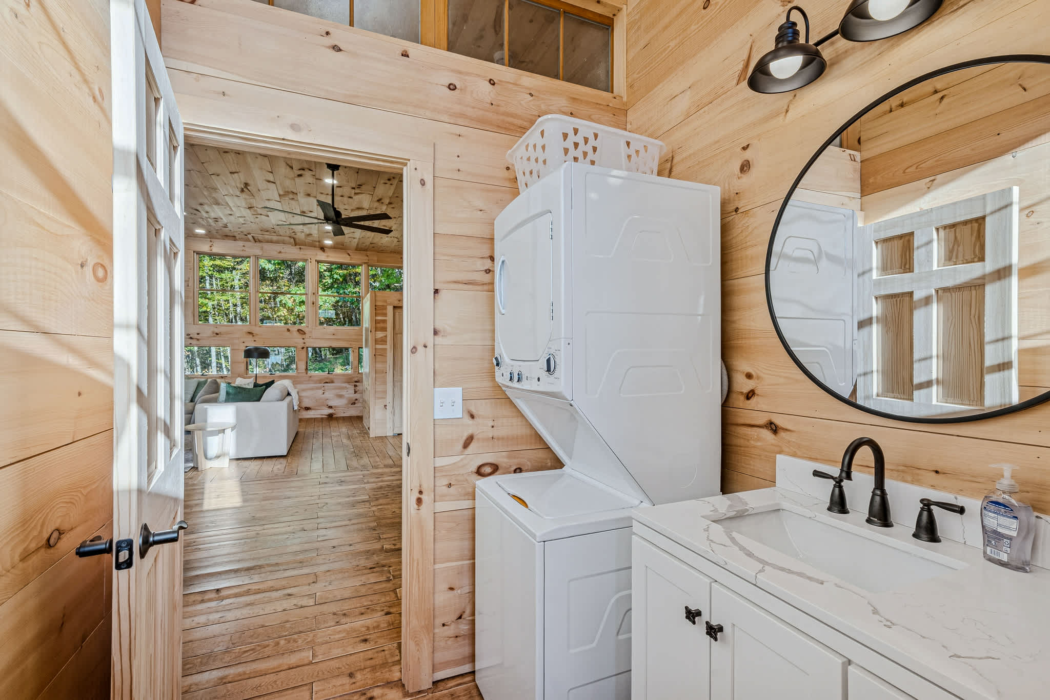 Views! Trails, Hot Tub, Sauna | Reservoir Ridge