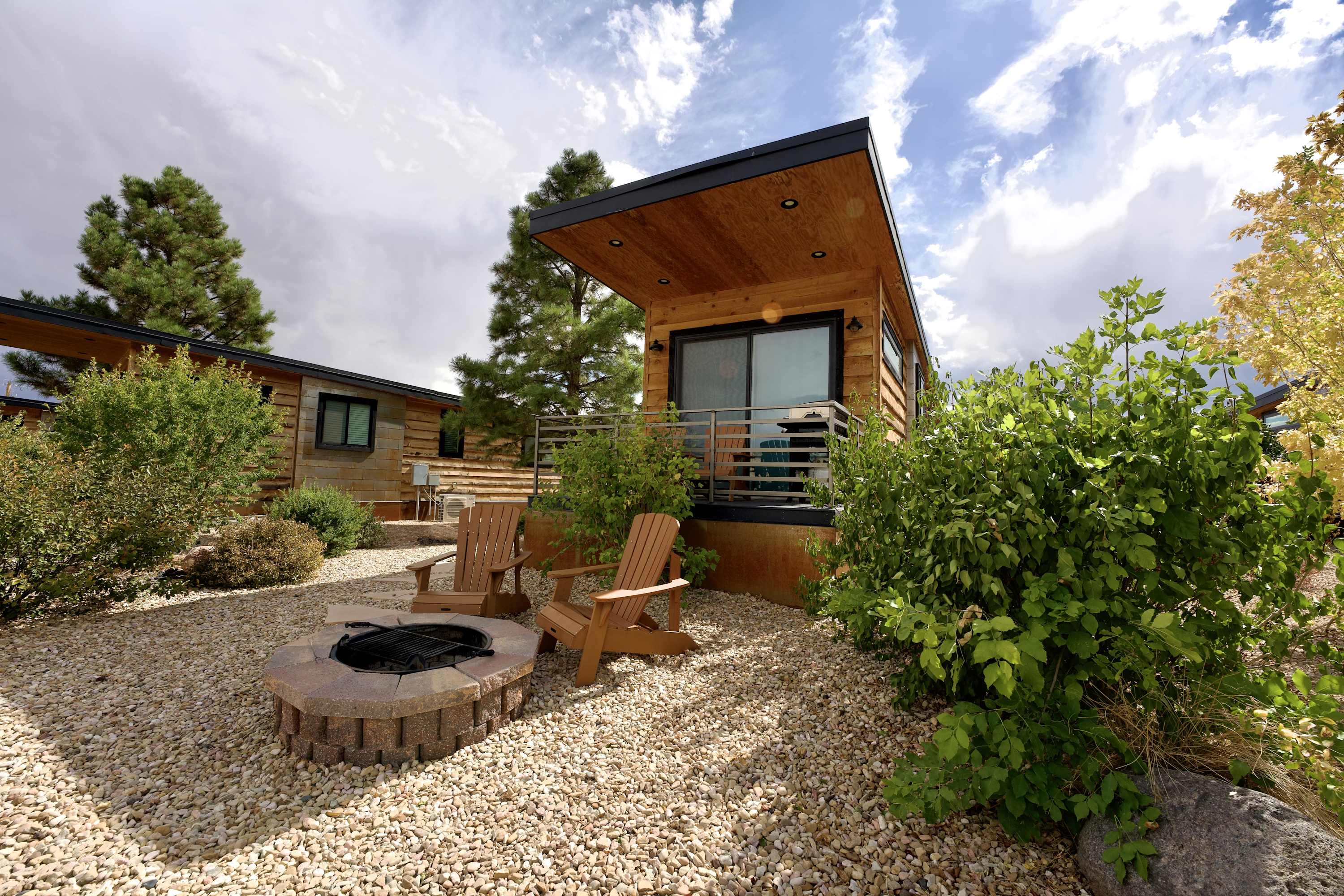 Star Lily: hillside tiny home with fire‑pit — Escalante, UT — vacation rental