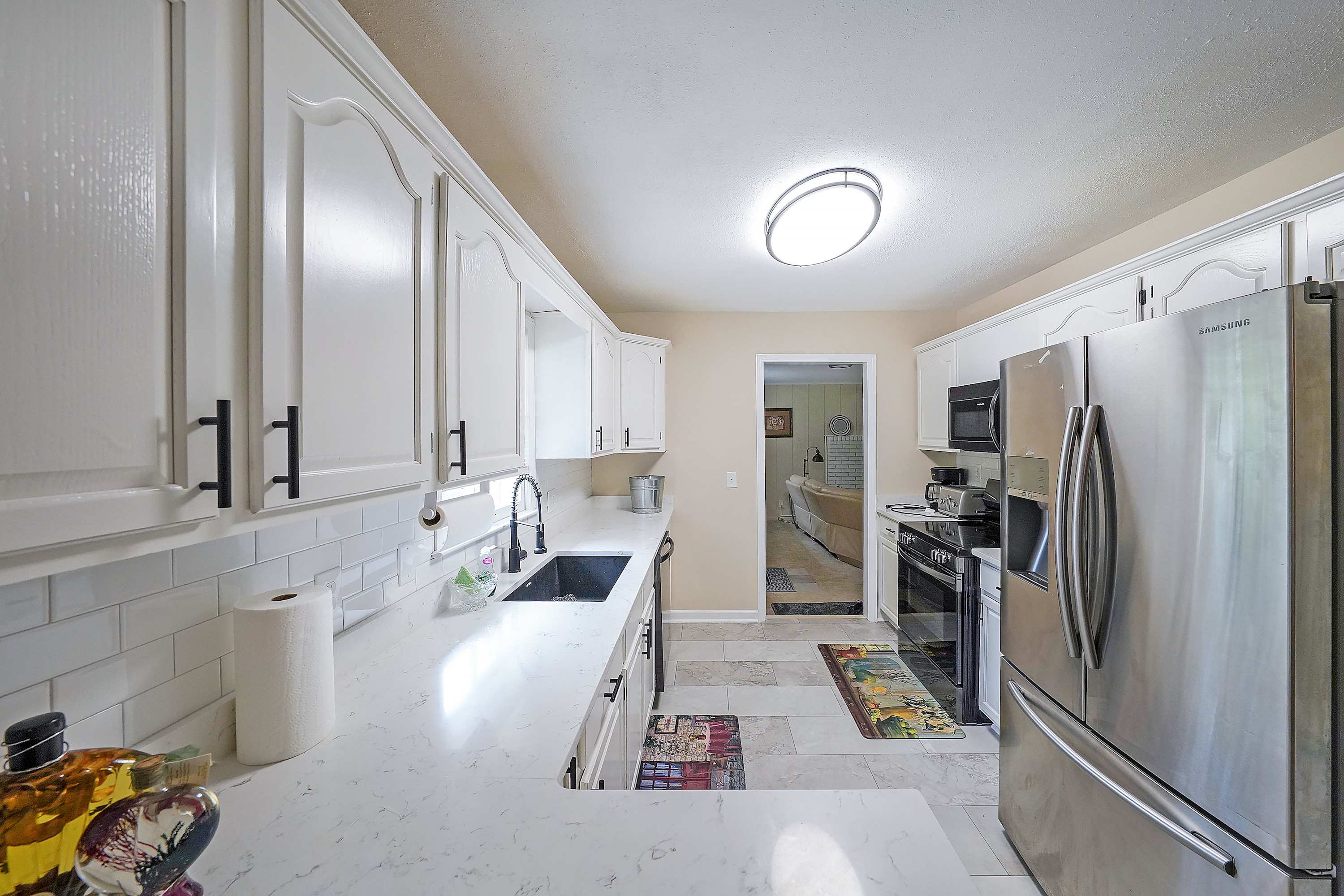 Kennesaw Komfort, Home for 8 4