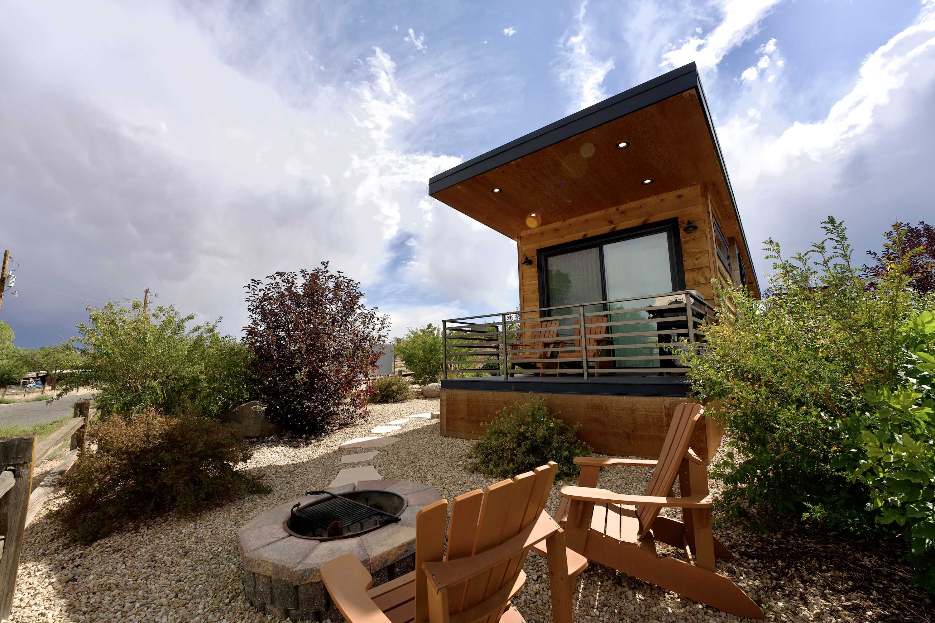 Wild Rose Tiny‑Home Retreat| Scenic Views & Luxury — Escalante, UT — vacation rental