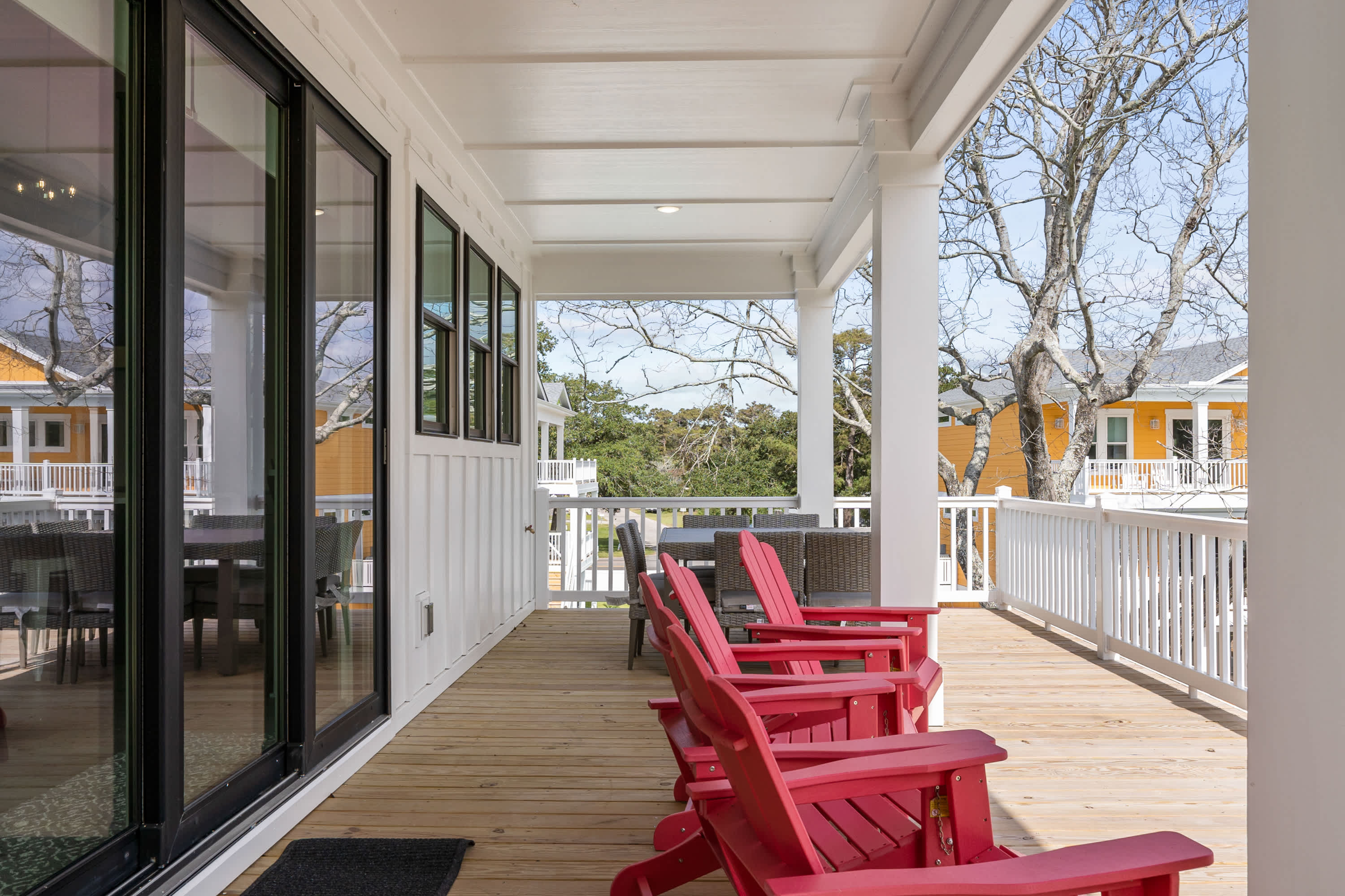 8 Bdrm Oasis w/ Private Pool and Decks 5