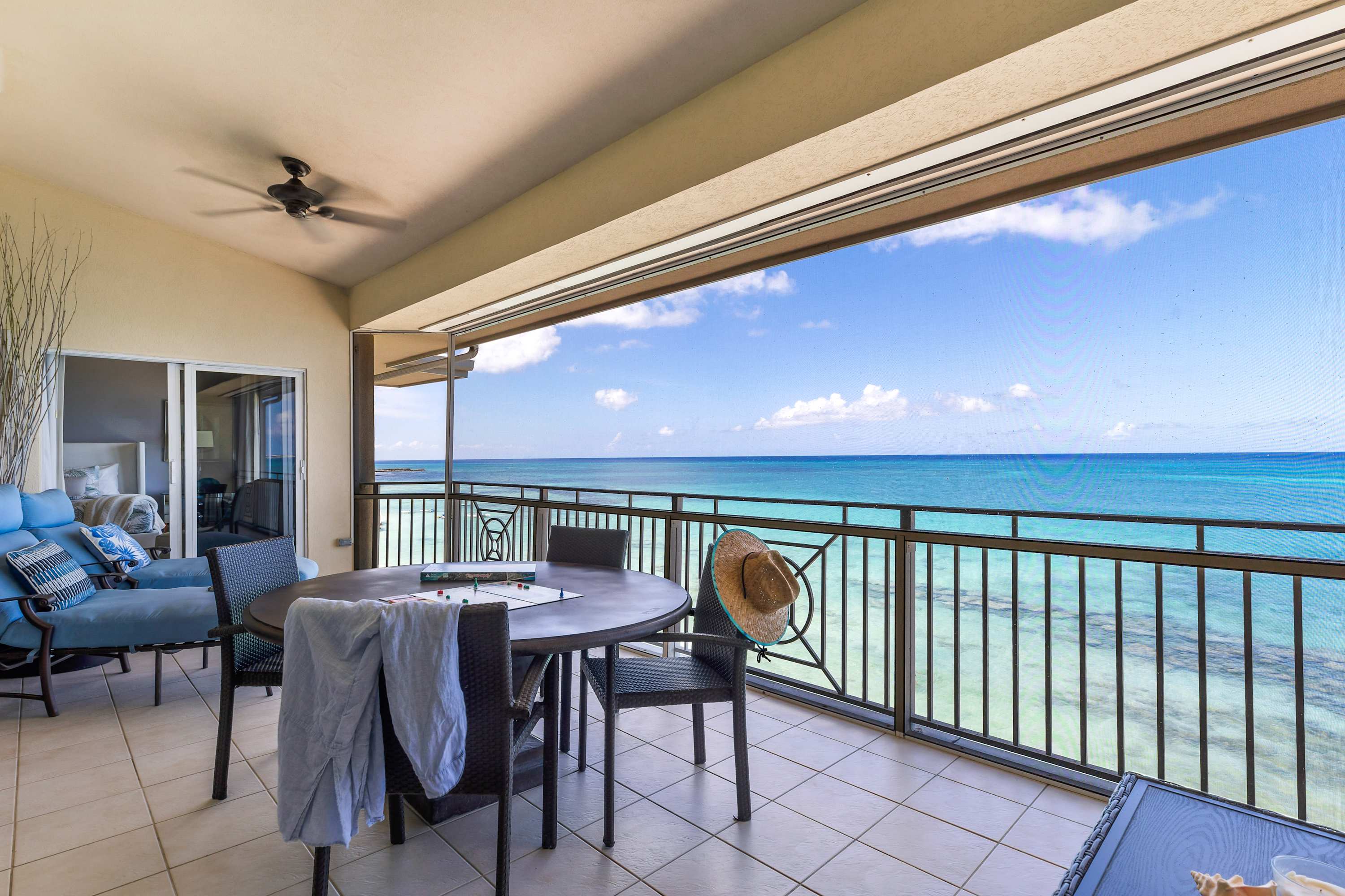 NEW! SLEEPS 10 - Laguna Del Mar #19 - Seven Mile Beach — Seven Mile Beach, Grand Cayman — vacation rental
