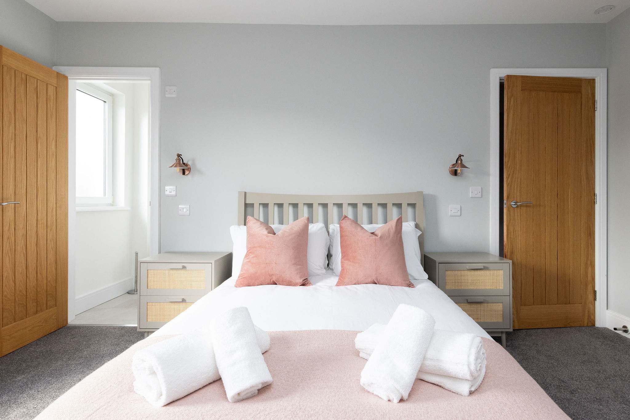 The bedrooms are comfy and cosy, with 7 beds across 5 rooms.