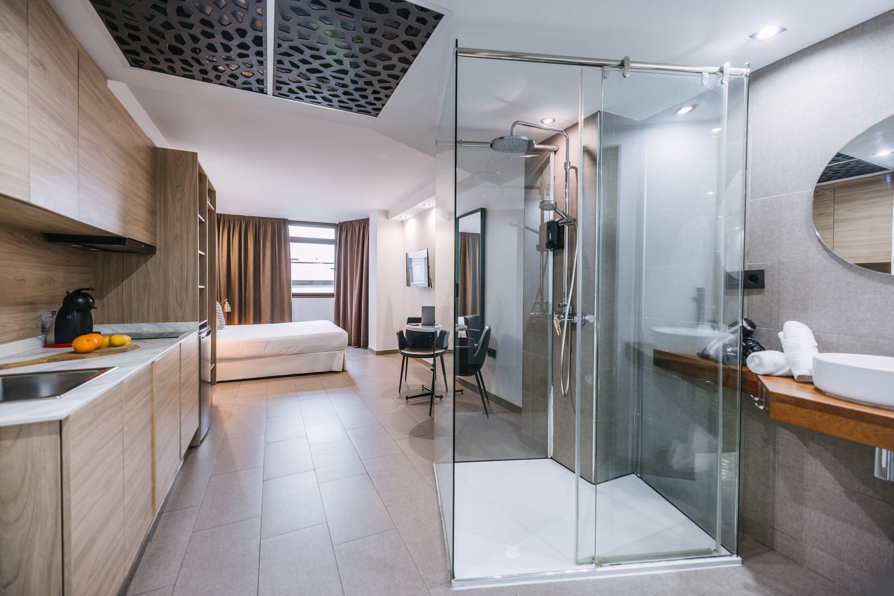 Poem Suites by Airnest  • Apartment with City View  — Las Palmas de Gran Canaria, Canarias — vacation rental