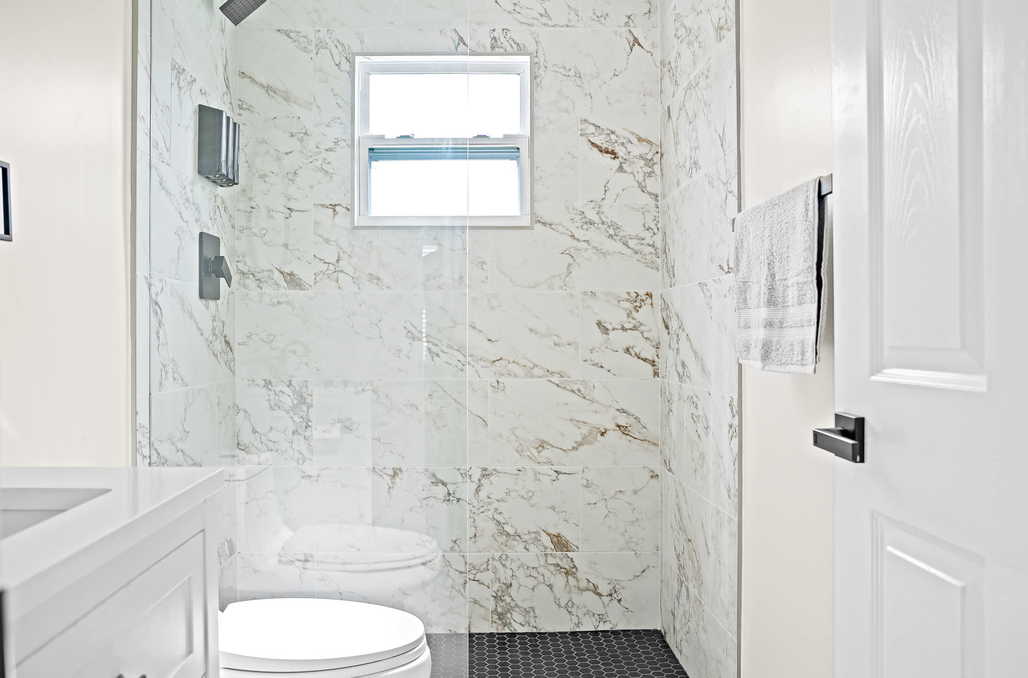 Boynton Beach Home w/ outdoor hammock