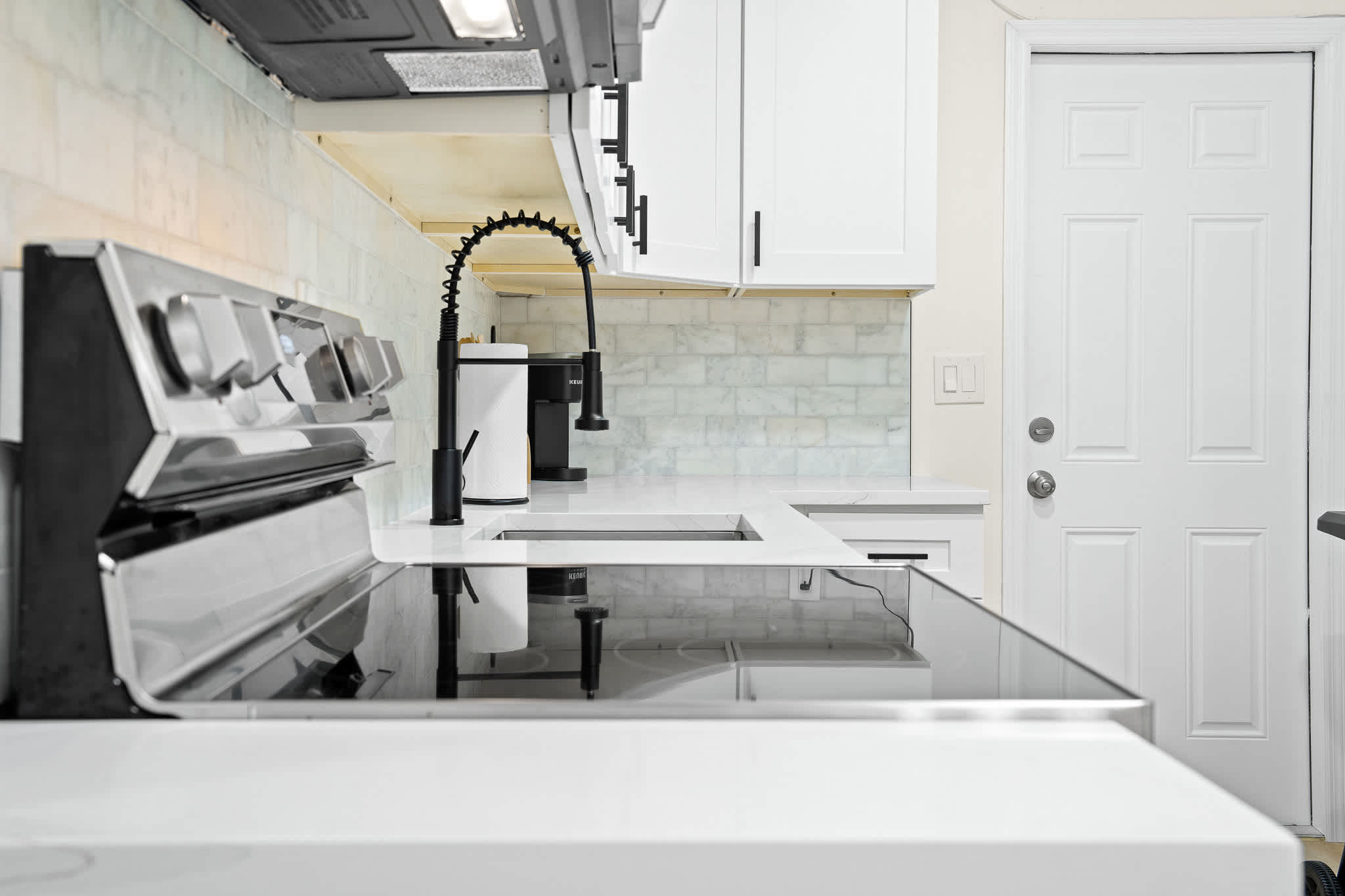 Boynton Beach Home w/ outdoor hammock