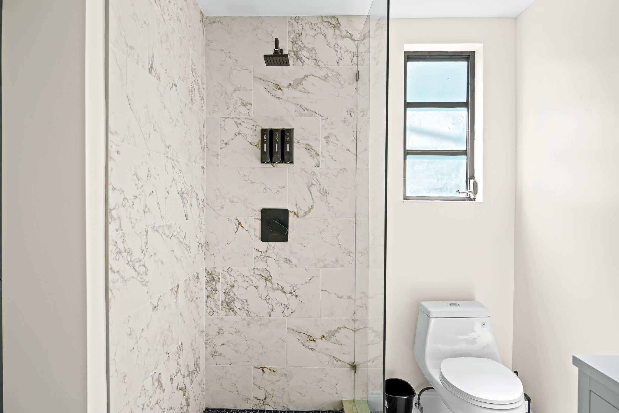 Boynton Beach Home w/ outdoor hammock