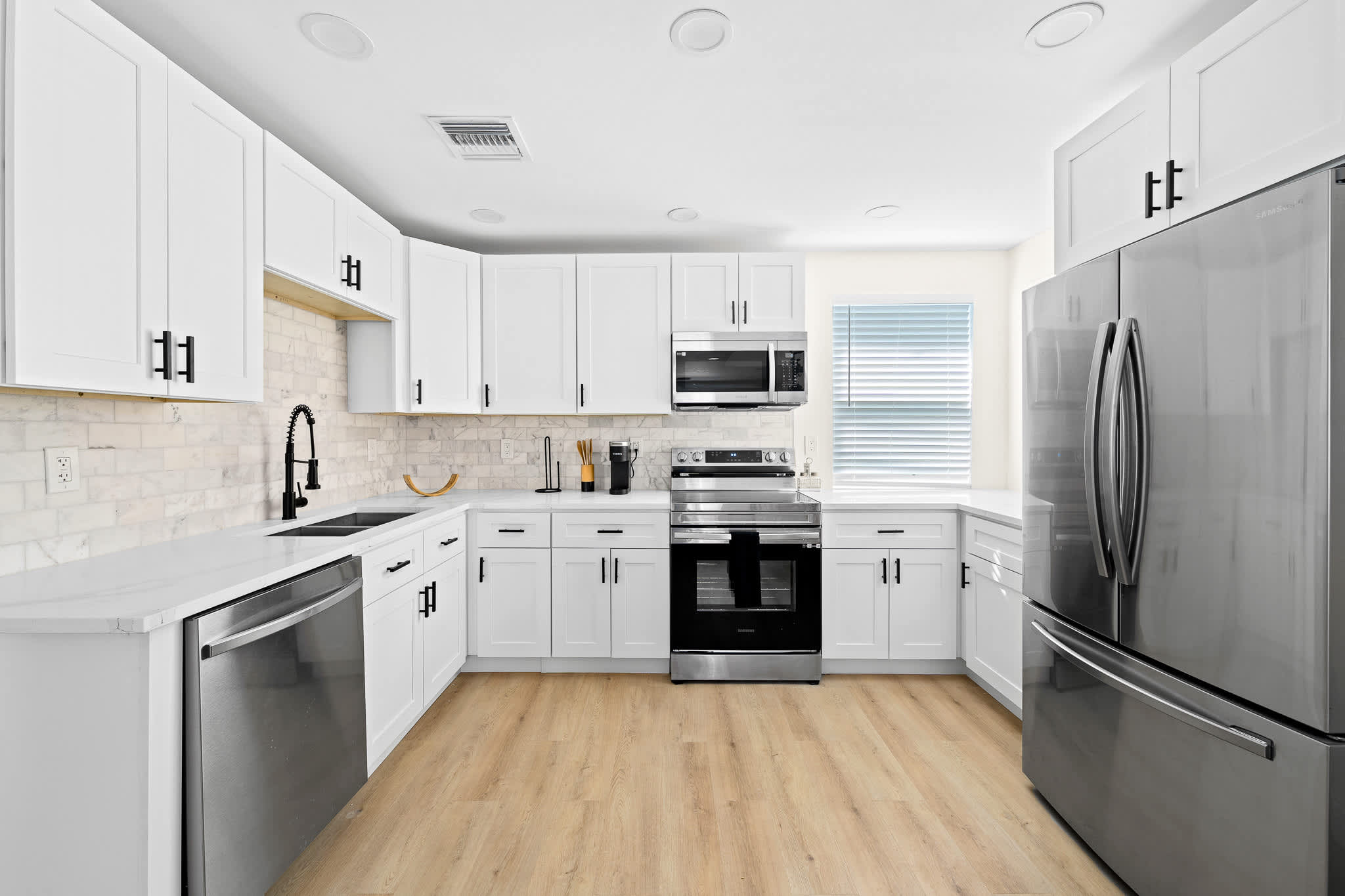 Boynton Beach Home w/ outdoor hammock