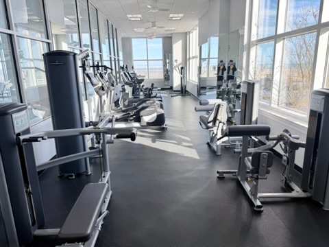 Gateway Grand 612