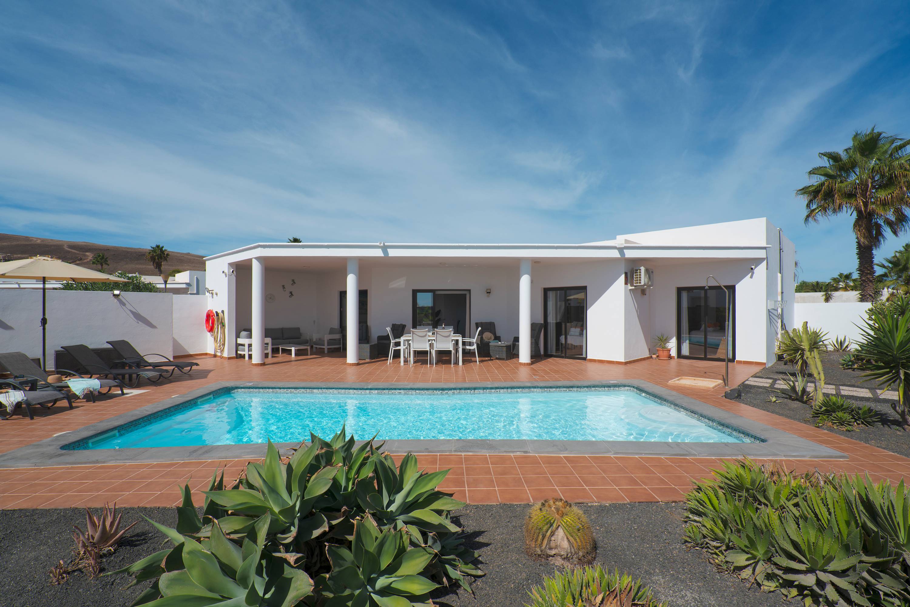 Featured image for property: Vista Montaña