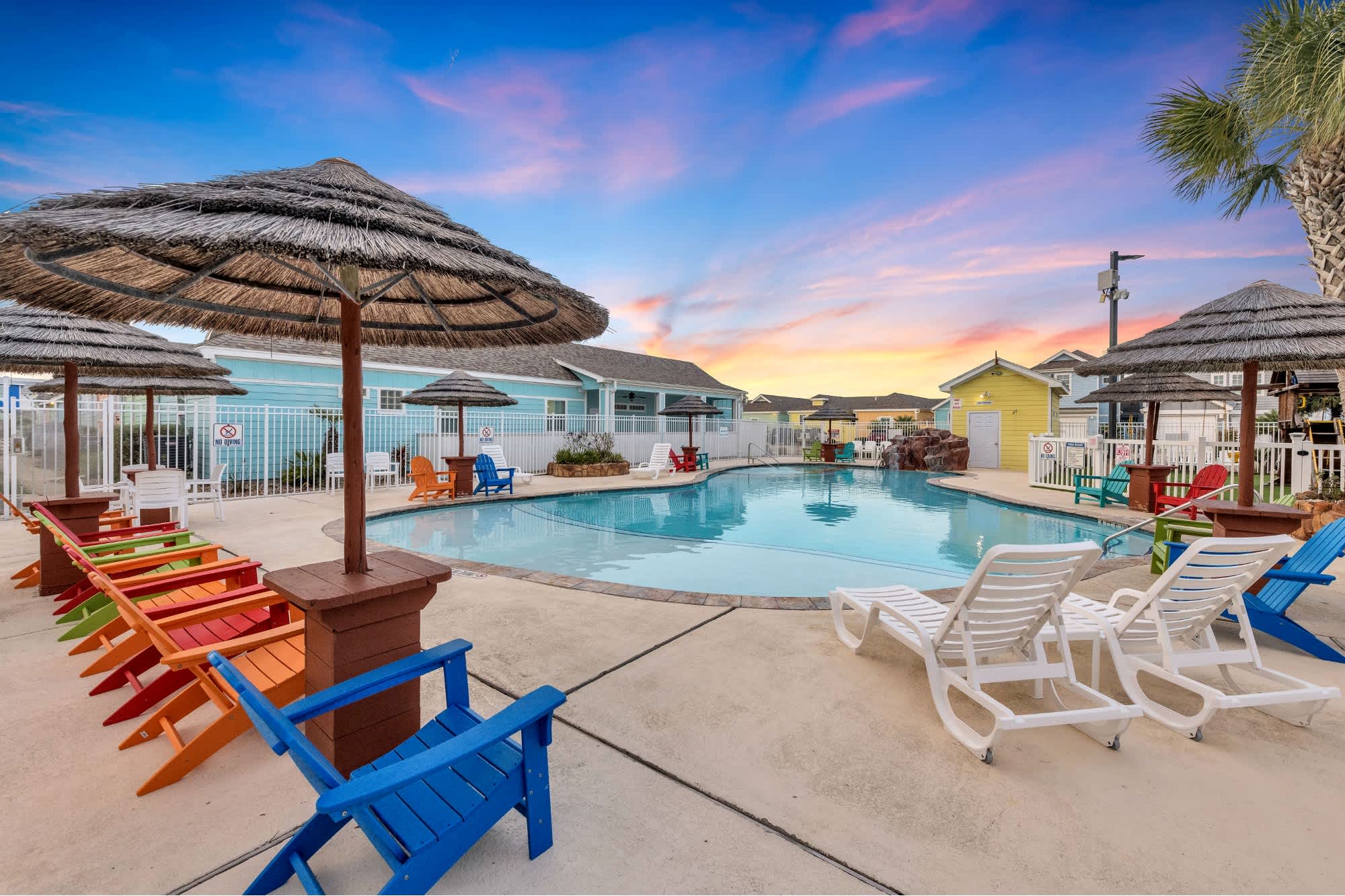 View of Pool, Full Resort Access | Hemingway House
