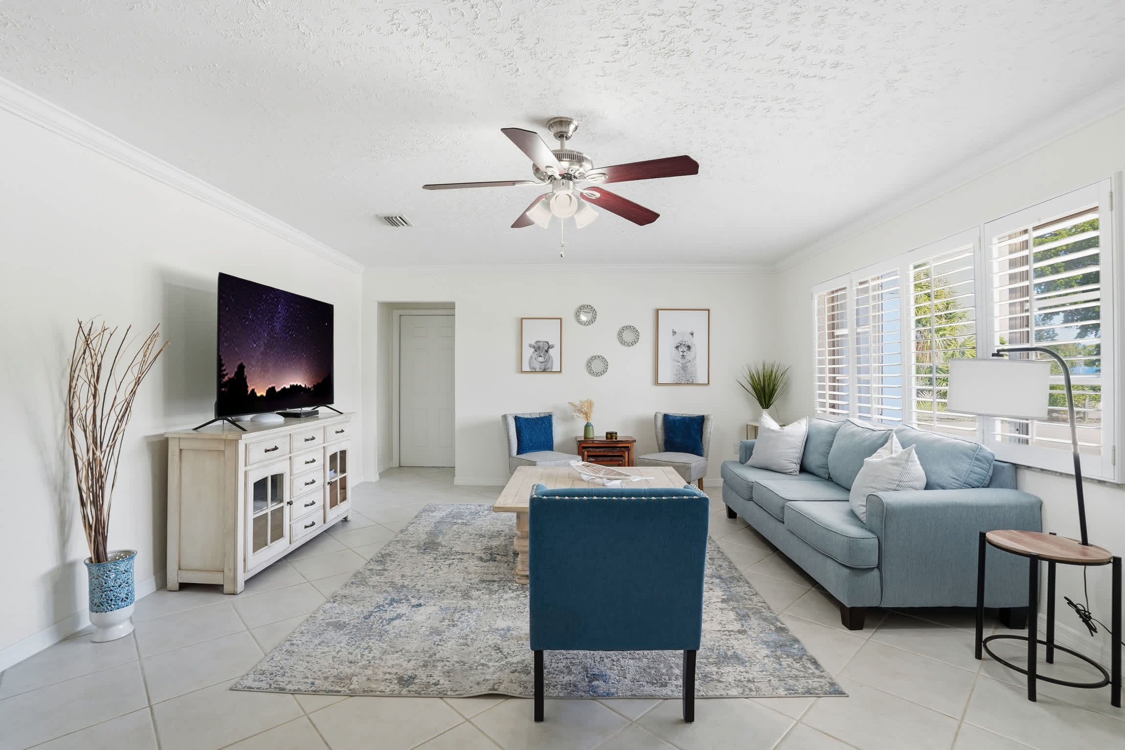 Updated Beach Getaway with Room for Eight | Photo 7