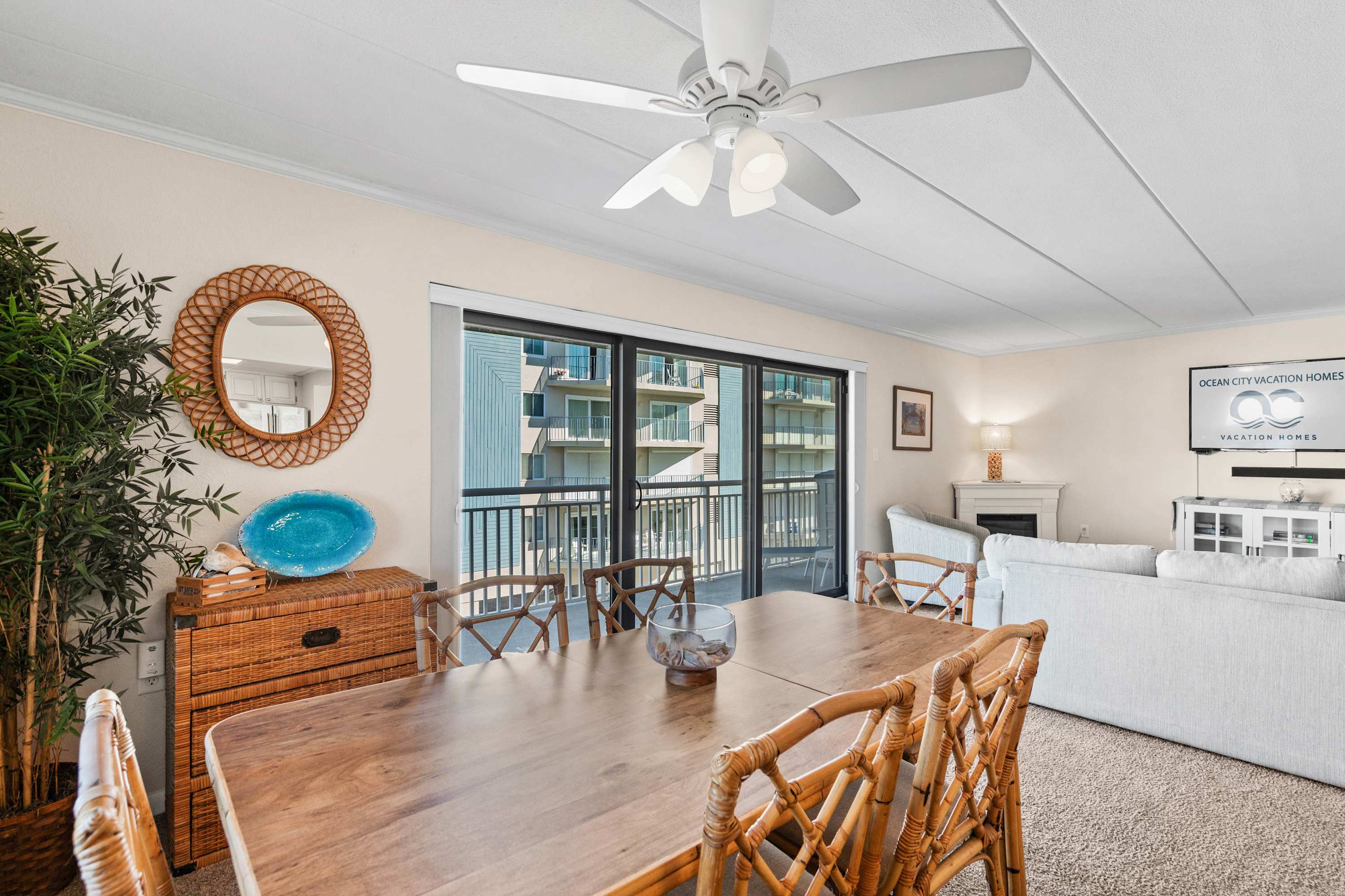 Diamond Beach 317