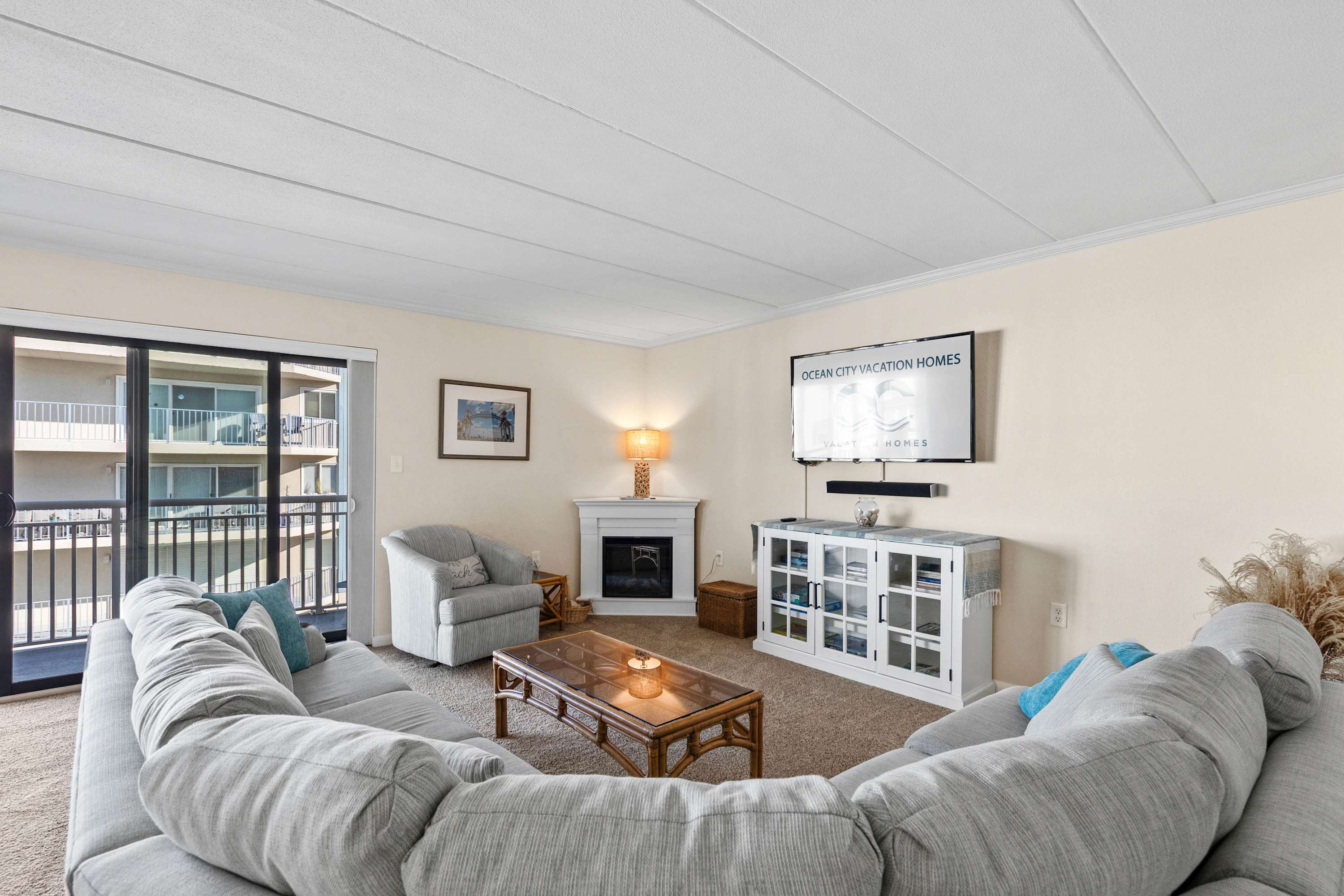 Diamond Beach 317