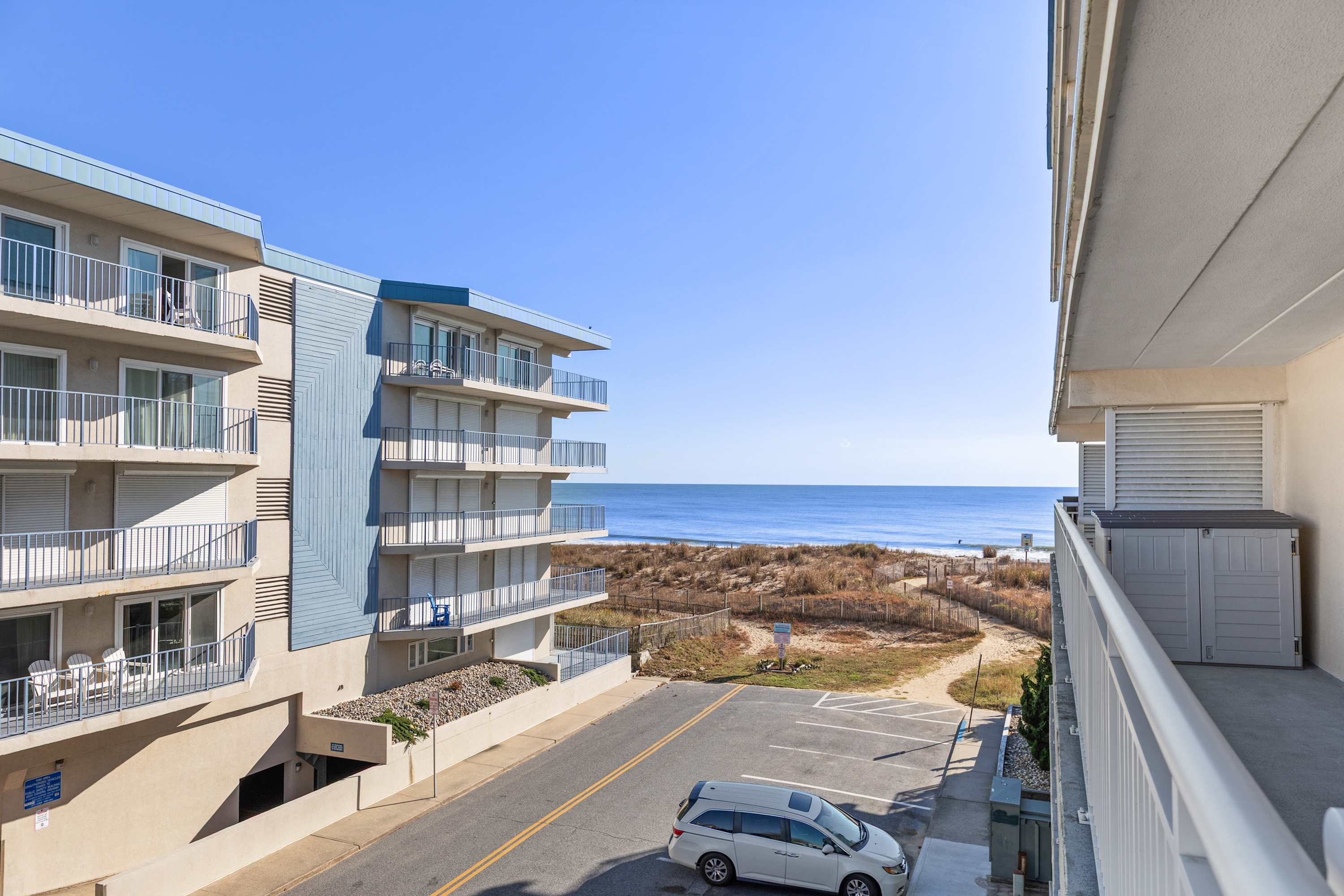 Diamond Beach 317
