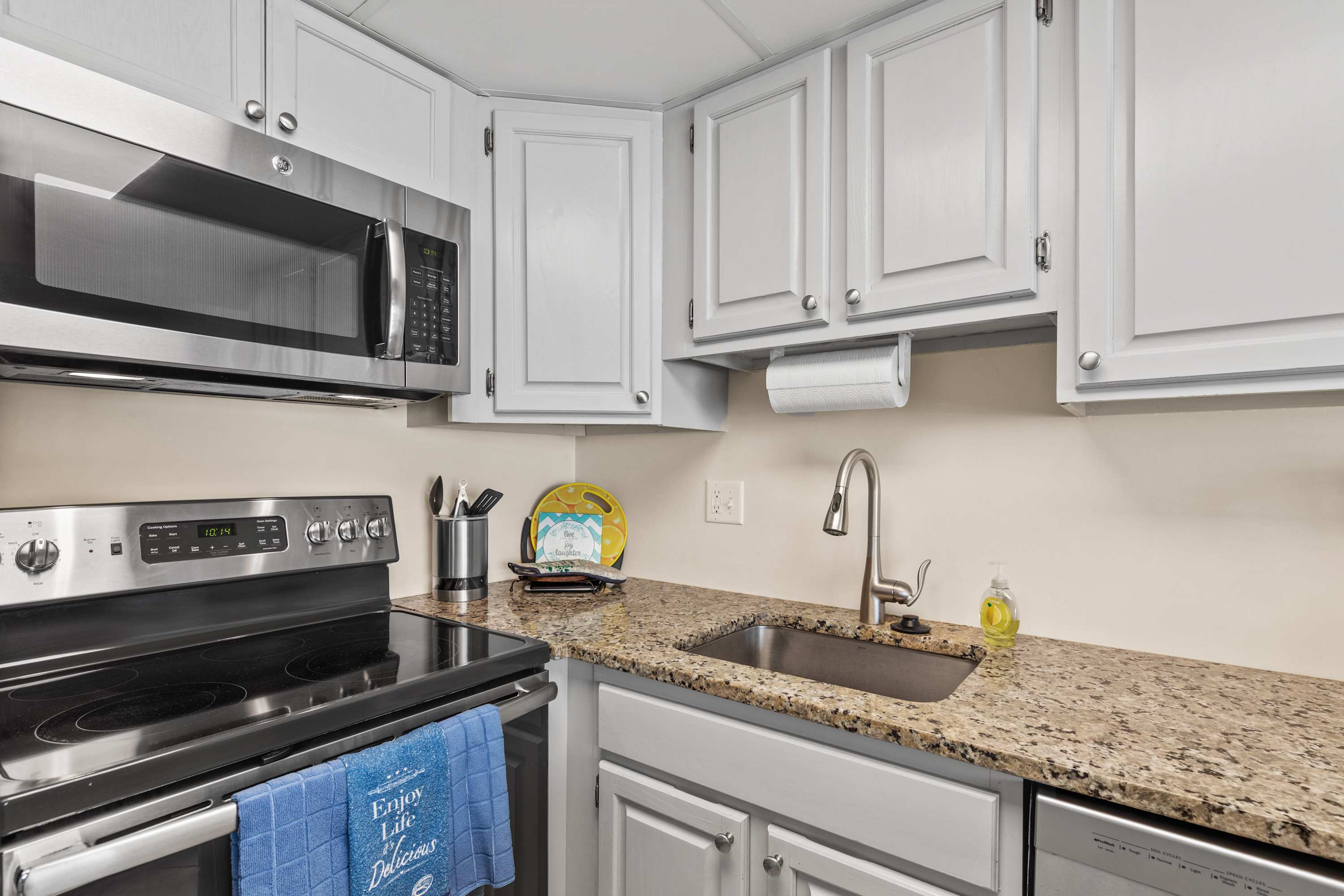 Diamond Beach 317