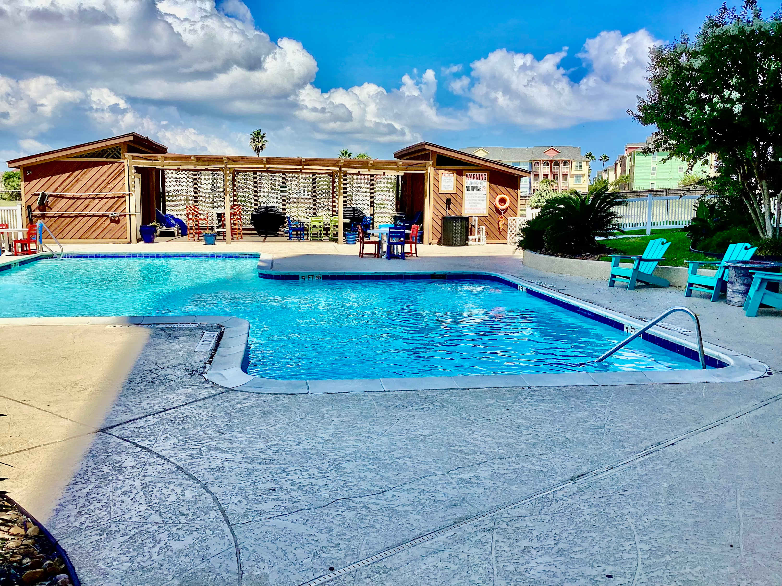 Shoreline Studio, Condo for 4 4