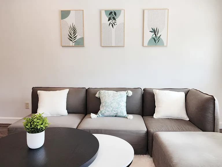 Modern Family Retreat, Near Disneyland, Pet-Friendly Yard & Views — Orange, CA — vacation rental