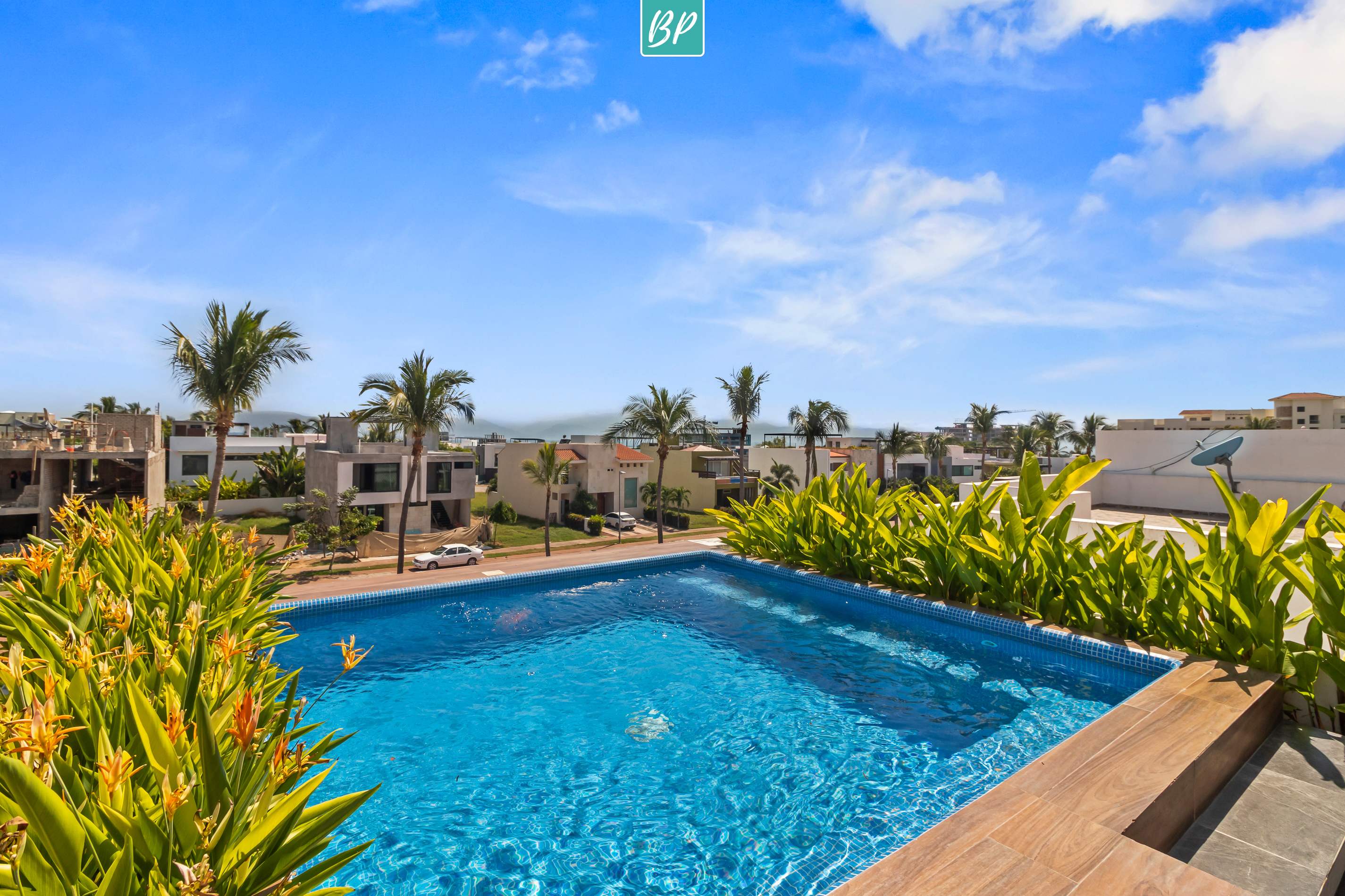 Family 3BR Villa w 2 Pools & Beach Club (14K) — Cruz de Huanacaxtle, Nayarit — vacation rental