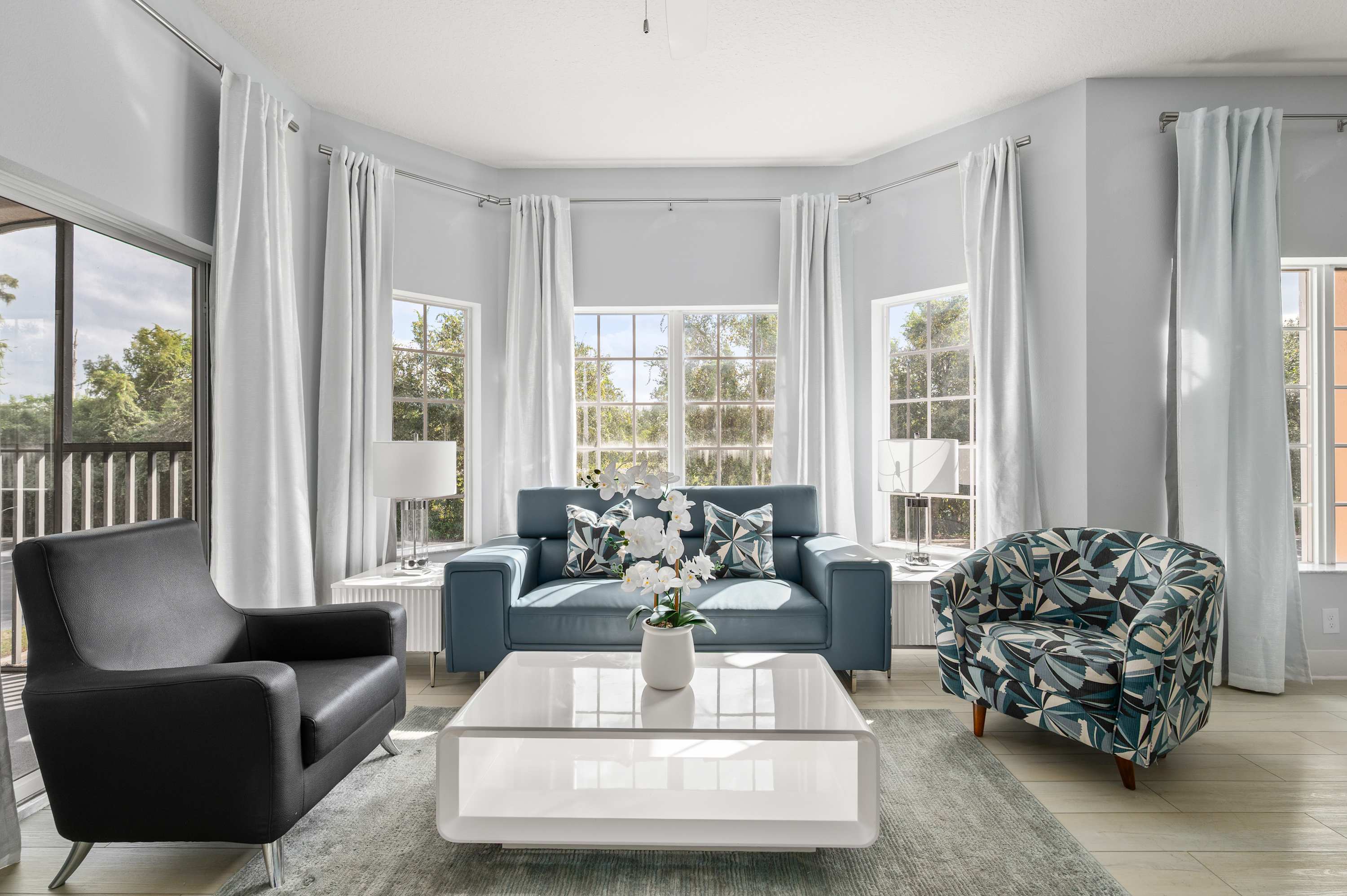 Designer Retreat, 2 Miles to Disney, MP21 — Orlando, FL — vacation rental