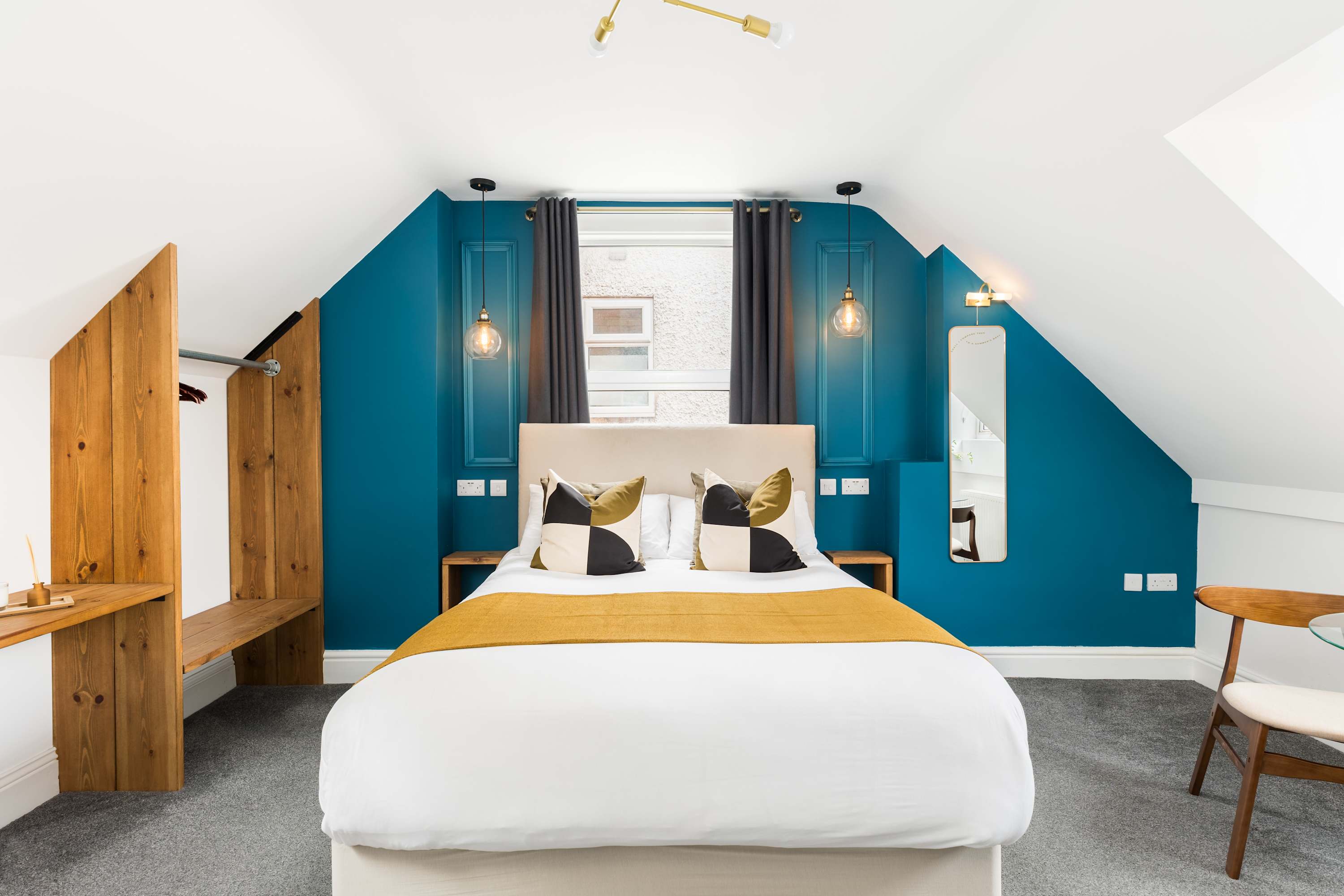 View Boutique King Studio w/Free Parking Near Boutique King Studio w/Free Parking Near serviced apartment - Stratford-upon-Avon - VivreStays