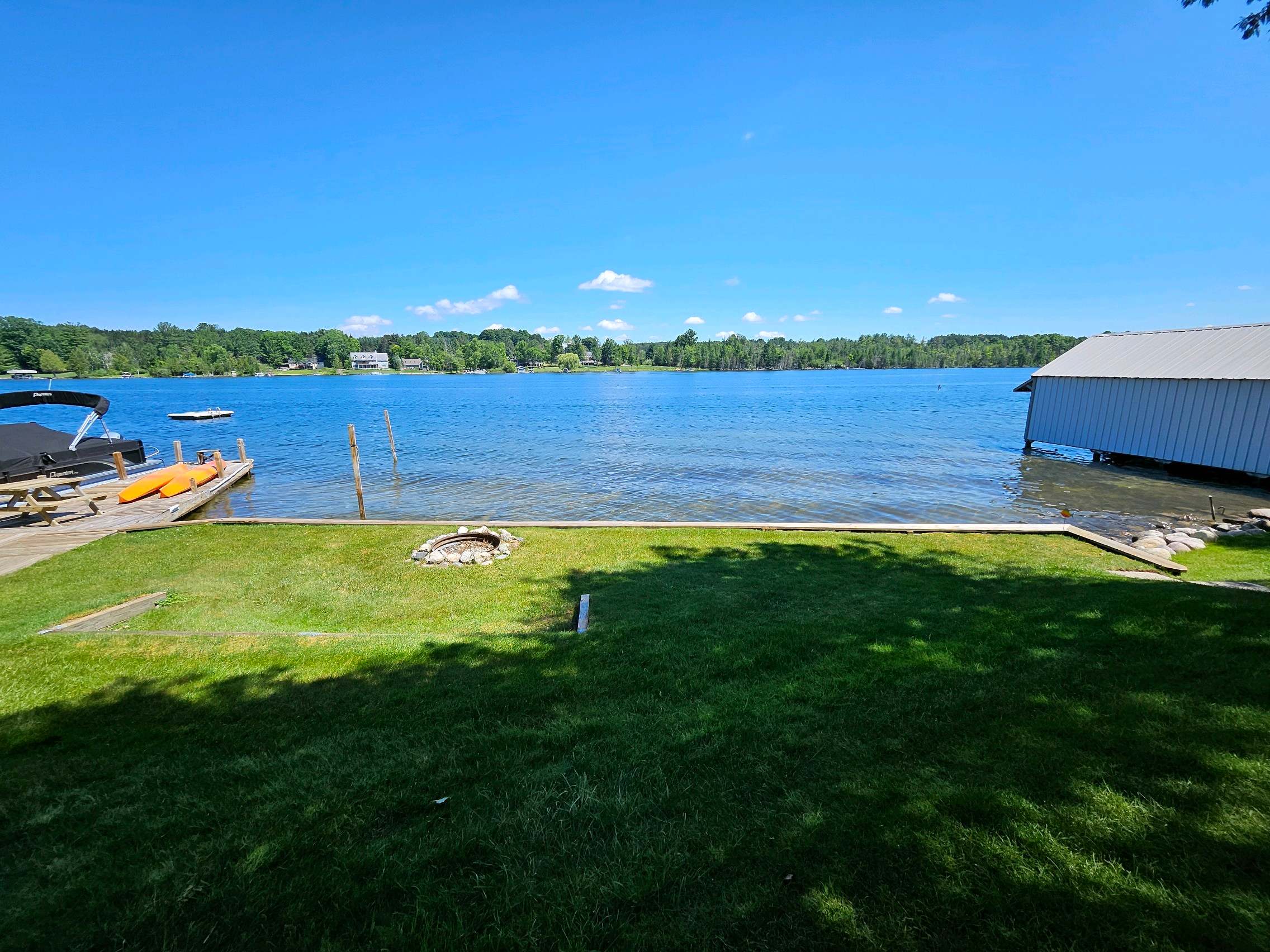 Vintage Clam Cottage — Bellaire, MI — vacation rental