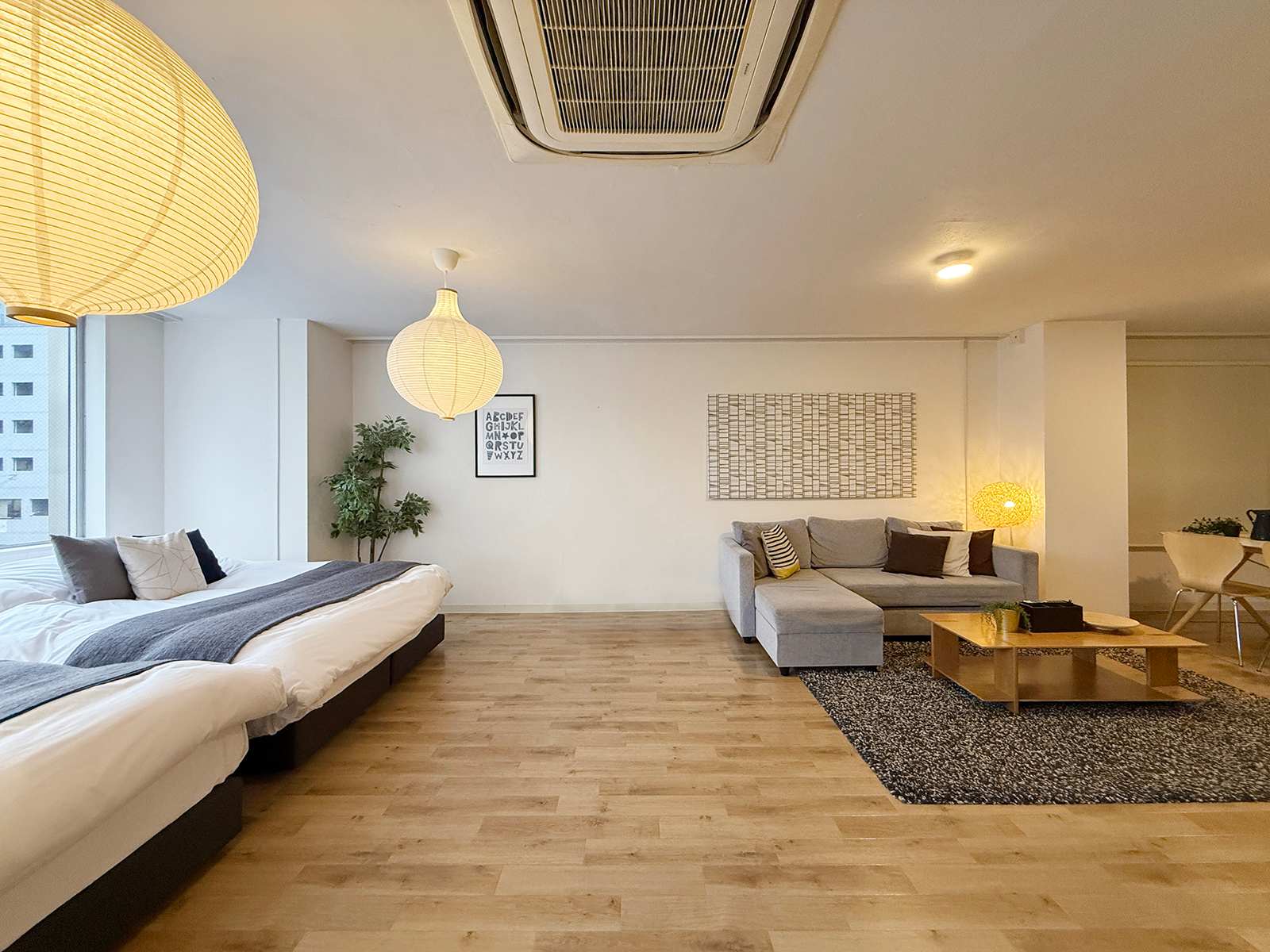 Large Apt for 10 by Hondori Shopping — Hiroshima City, Hiroshima — vacation rental