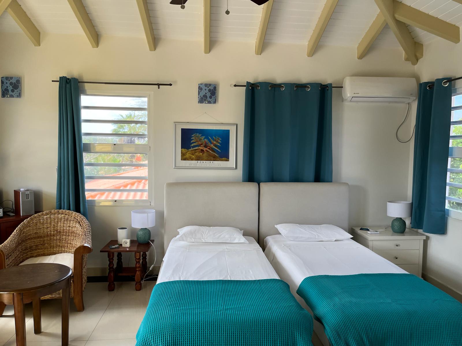 24 Makambaplein, Kralendijk, Caribbean Netherlands