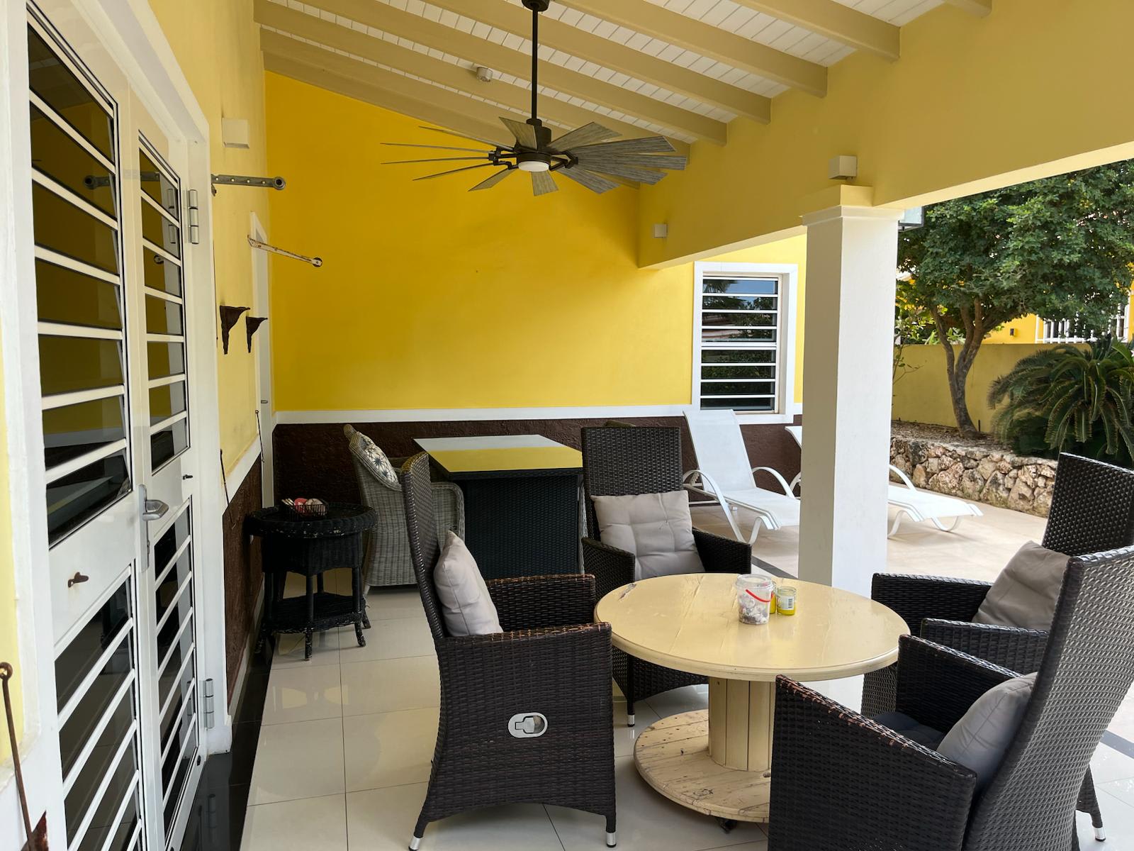 24 Makambaplein, Kralendijk, Caribbean Netherlands