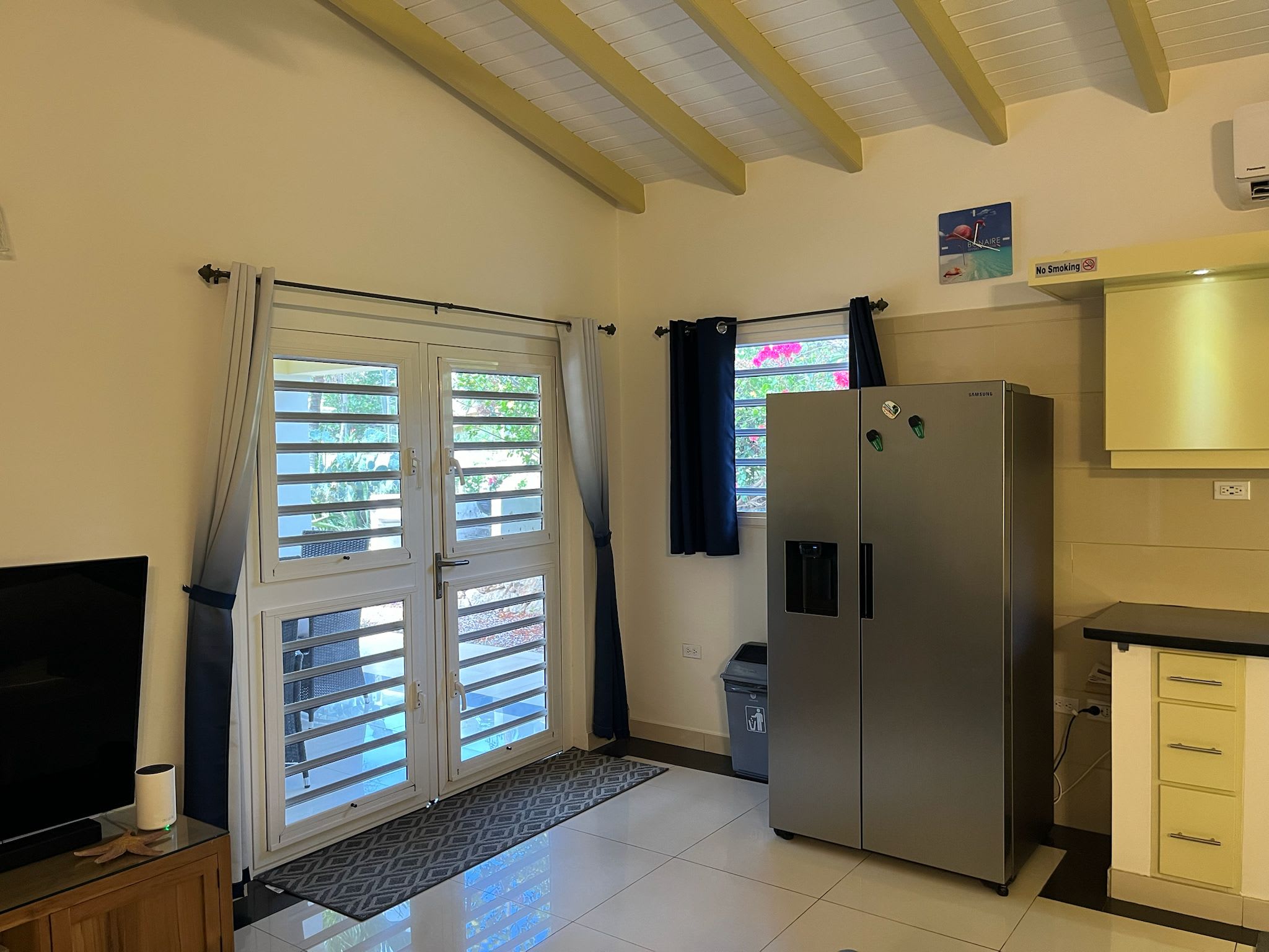 24 Makambaplein, Kralendijk, Caribbean Netherlands