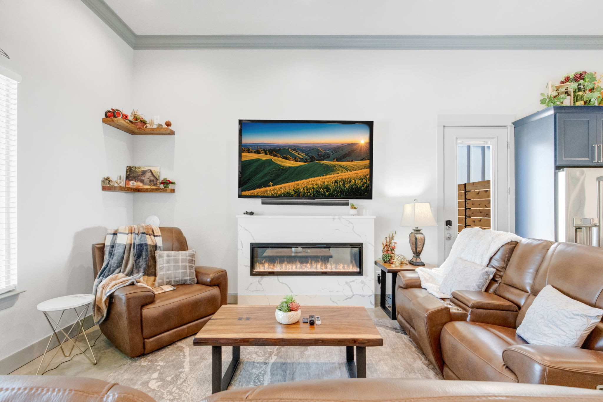 Luxury 3BR with Hot Tub, Outdoor Kitchen & Firepit | Photo 12